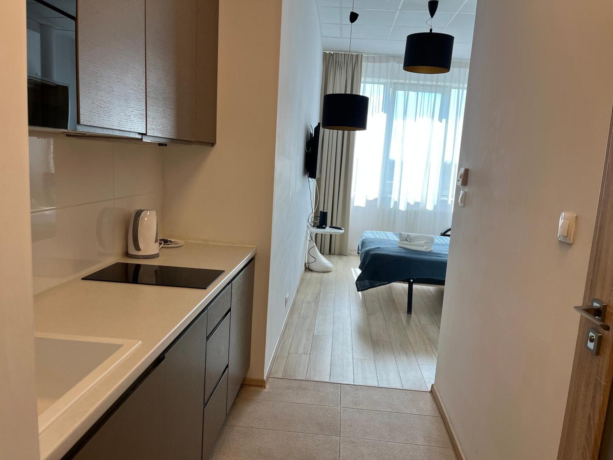 Aleje Jerozolimskie 216 By Perfect Warsaw