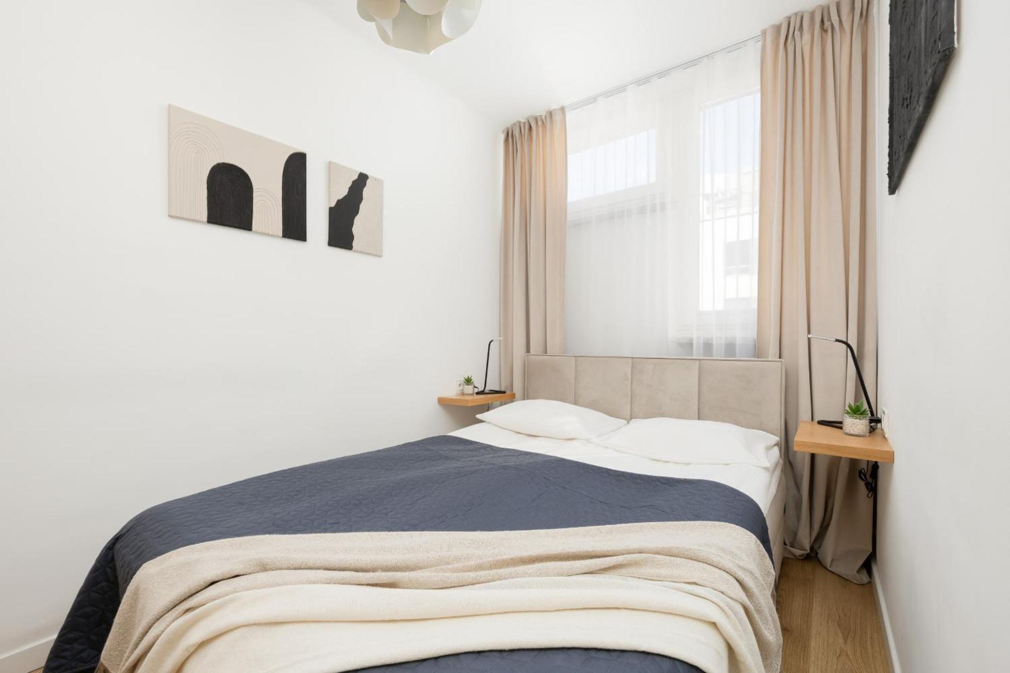 Pereca Stylish & Air Conditioning By Rent Like Apartment Warsaw