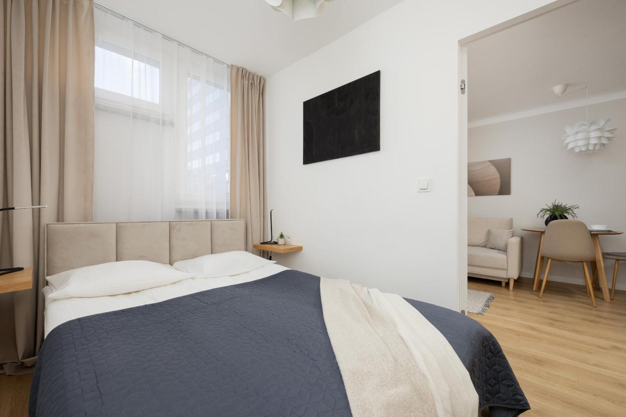 Pereca Stylish & Air Conditioning By Rent Like