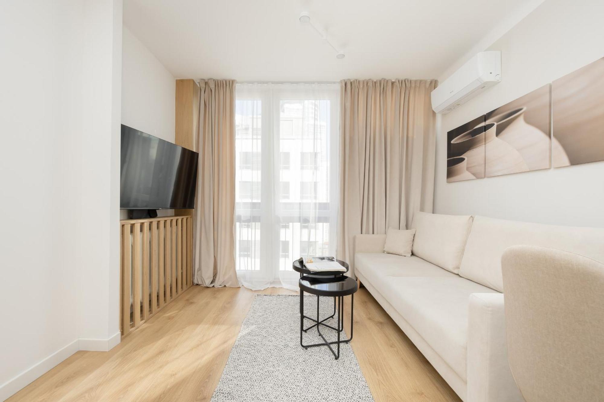 Pereca Stylish & Air Conditioning By Rent Like * Warszawa