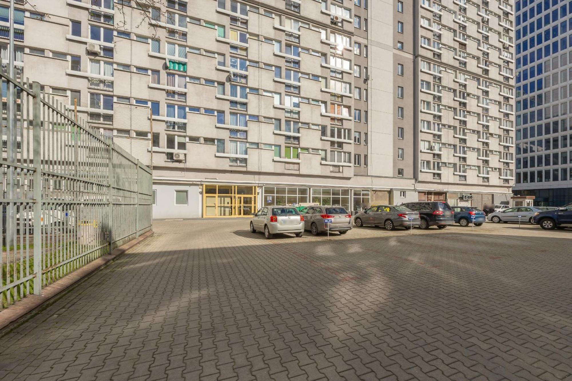 Pereca Stylish & Air Conditioning By Rent Like
