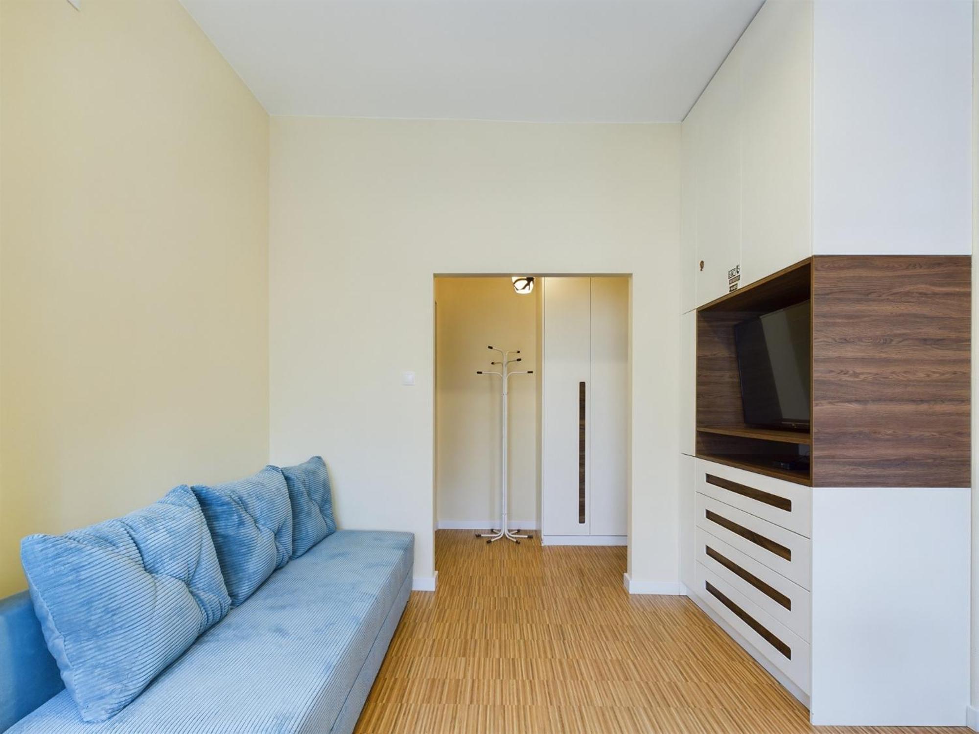 Apartment Bright Near The Palace Of Culture & Science By Renters *