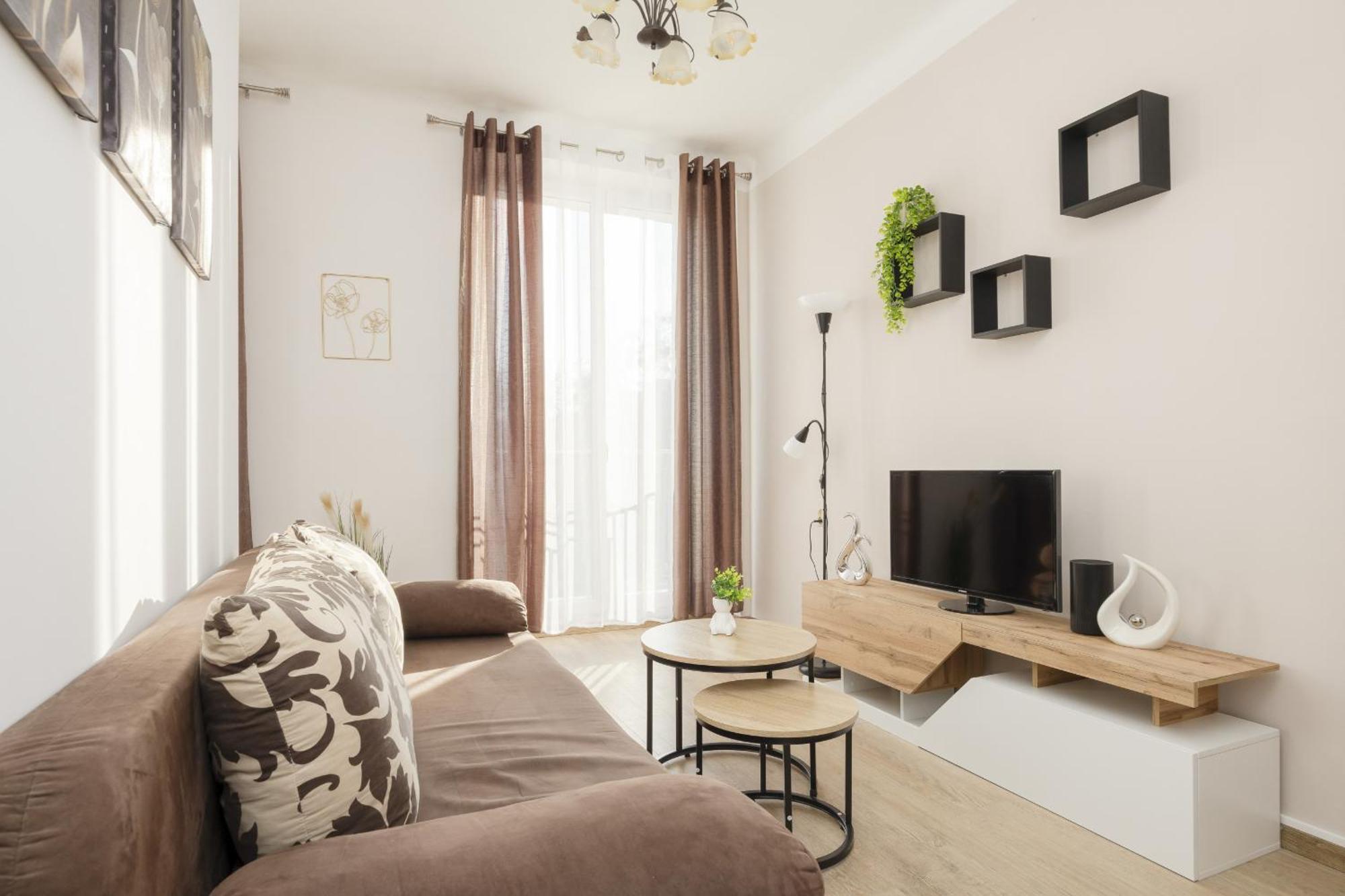 Apartment Cozy & Comfortable Grodeckiego By Renters *