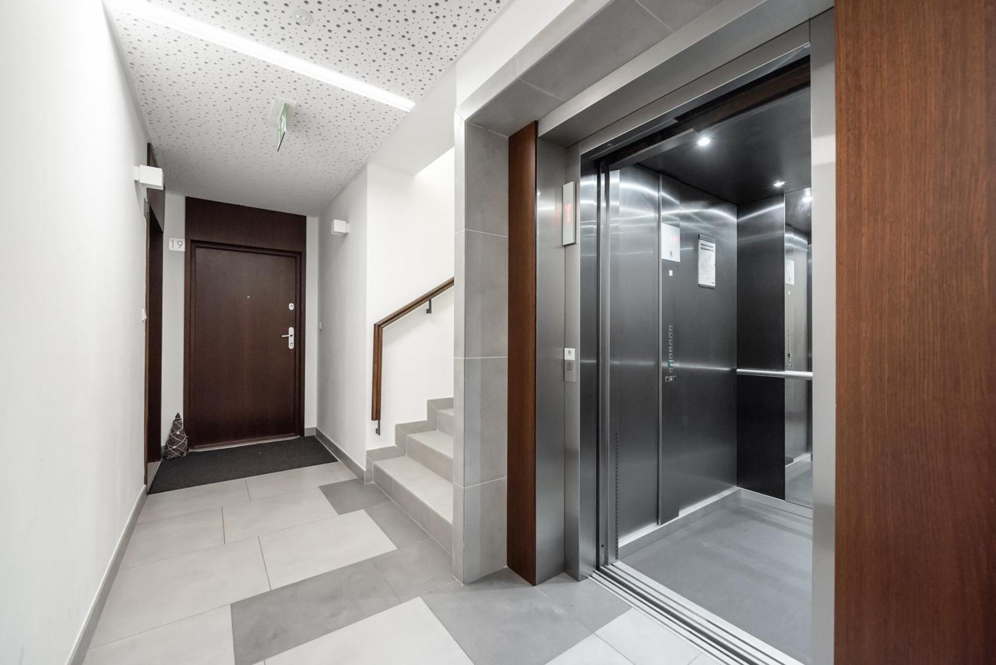 Bemowo Lazurowa Comfort Apartment *