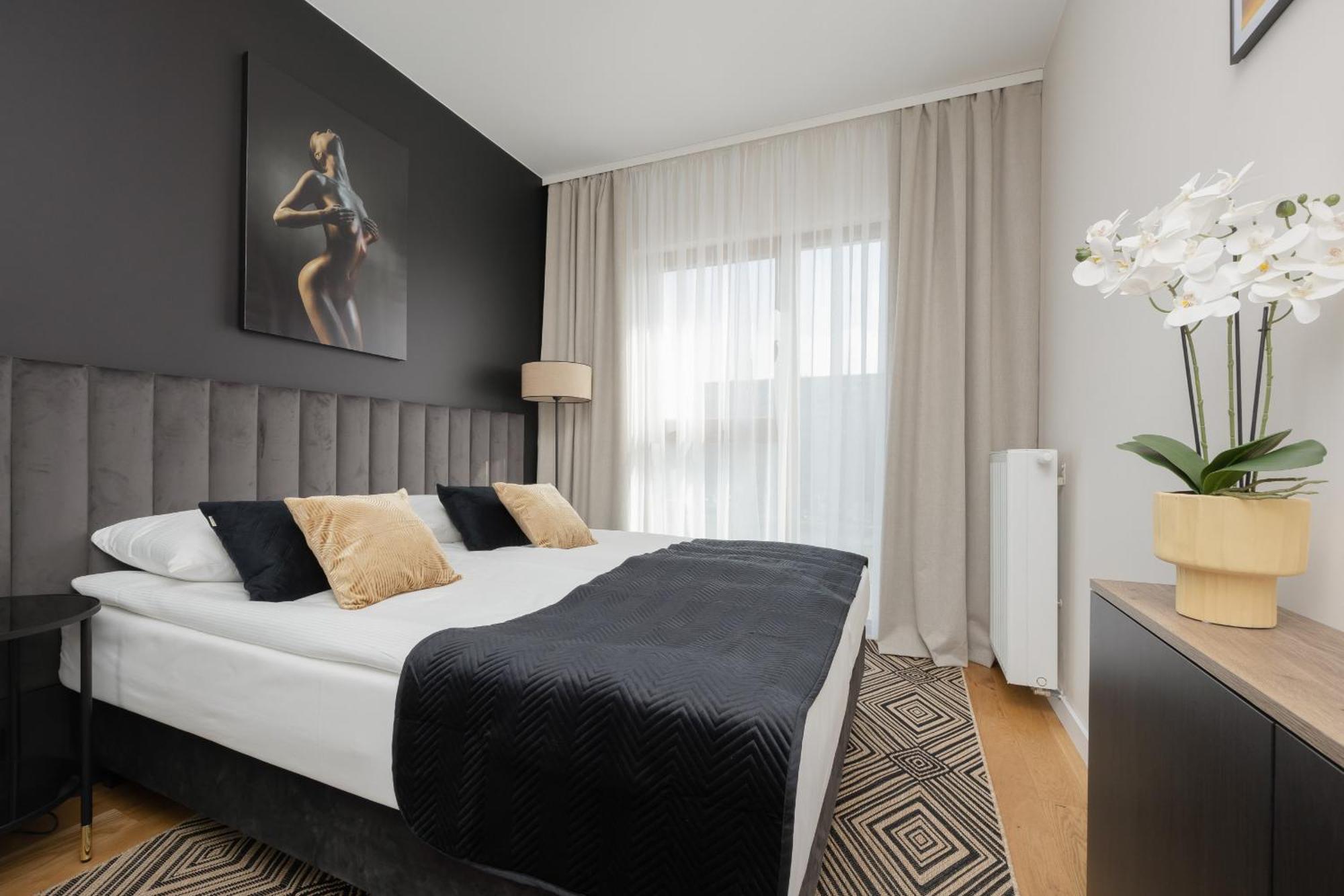 Cozy With Air Conditioner And Parking By Renters