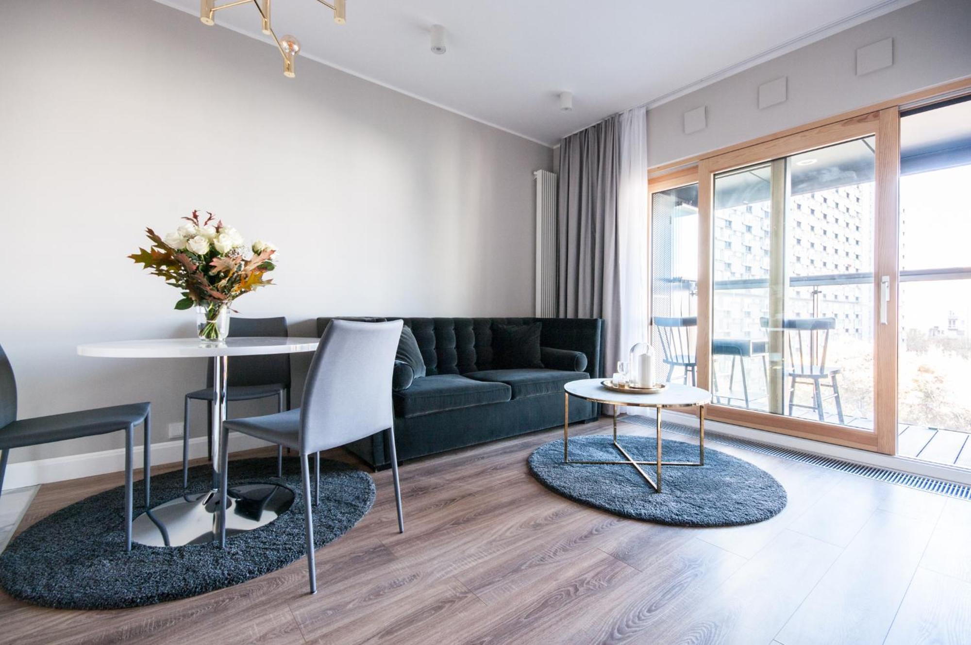 Vipwarsawapartments Sapphire Mennica Apartment Warsaw
