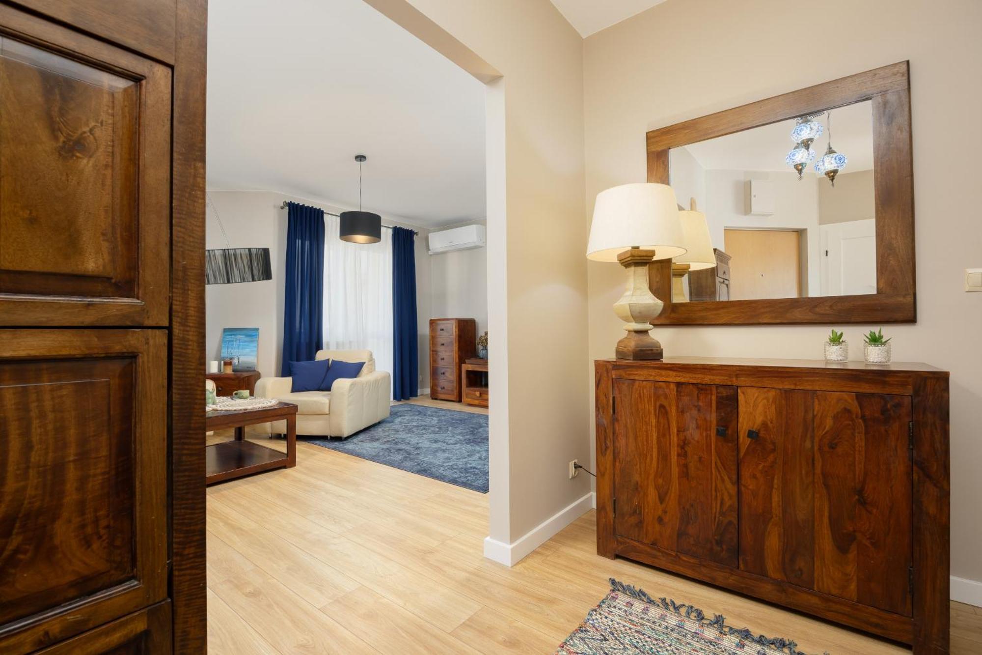 Beautiful For 6 People With Balcony And Parking In By Renters Apartment Warsaw