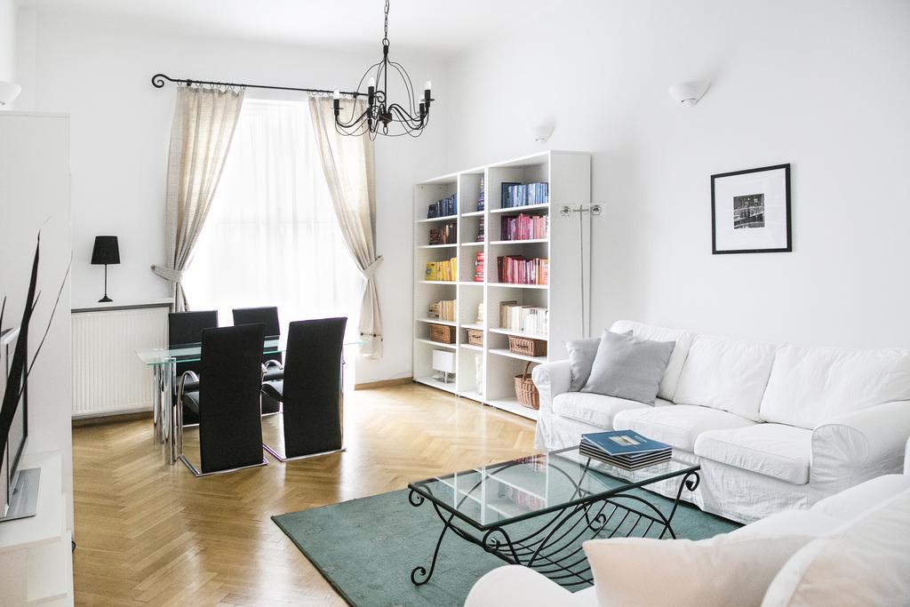Roommate Boduena Apartament *