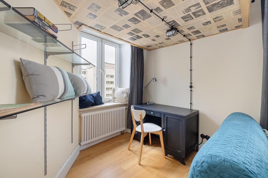 Căn hộ Specious Studio With Entresol In City Center Wwa18