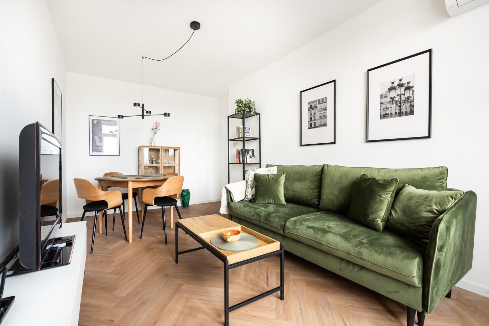Saska Kepa 2-bedroom Apartamento