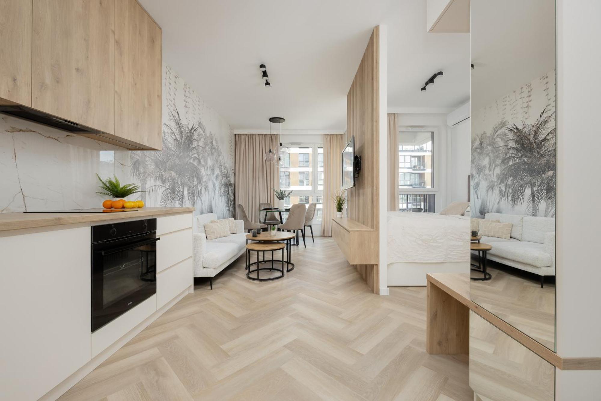 Apartment Elegant Mokotow With Balcony And Parking By Renters