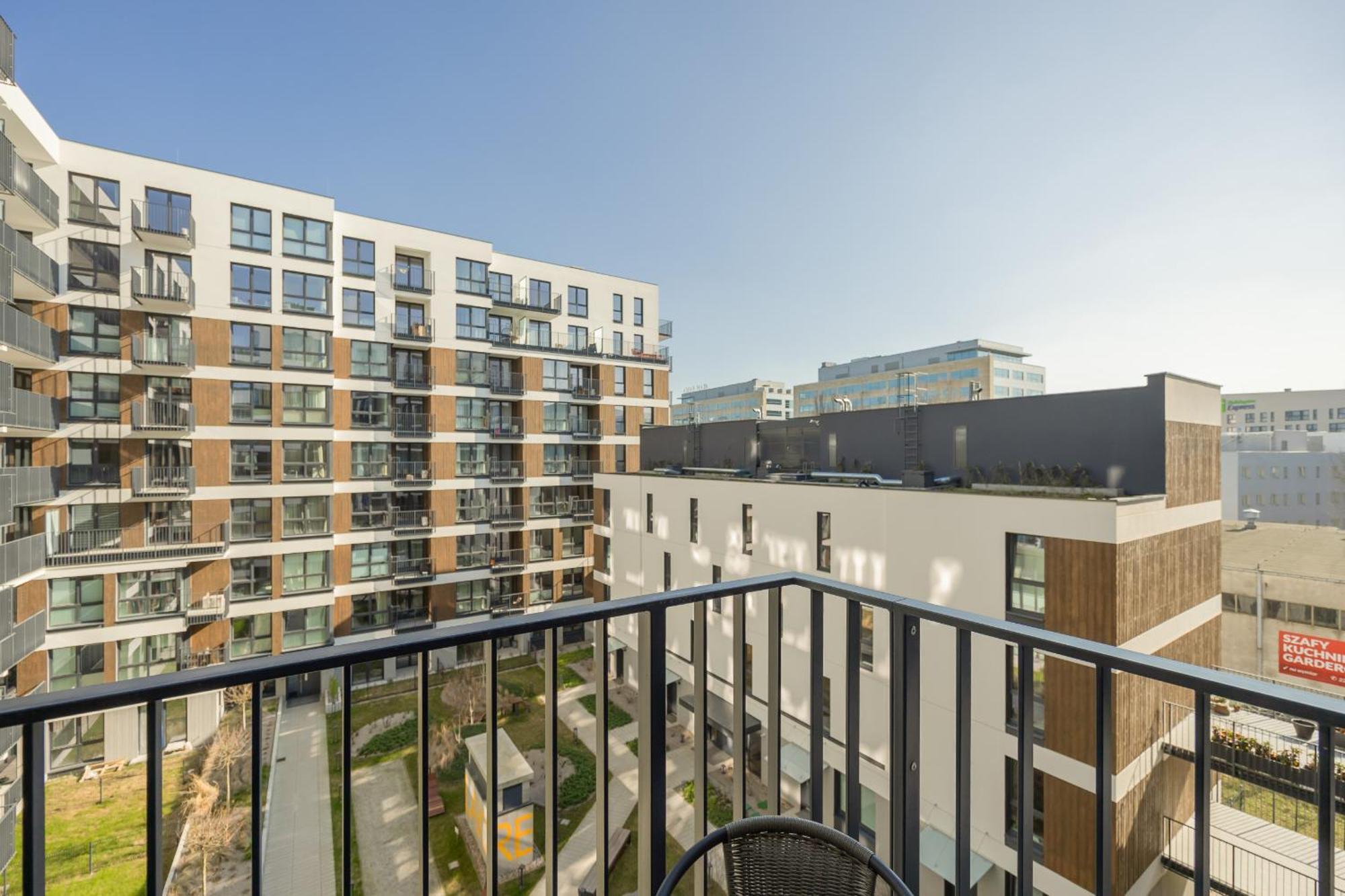 Elegant Mokotow With Balcony And Parking By Renters Warsaw