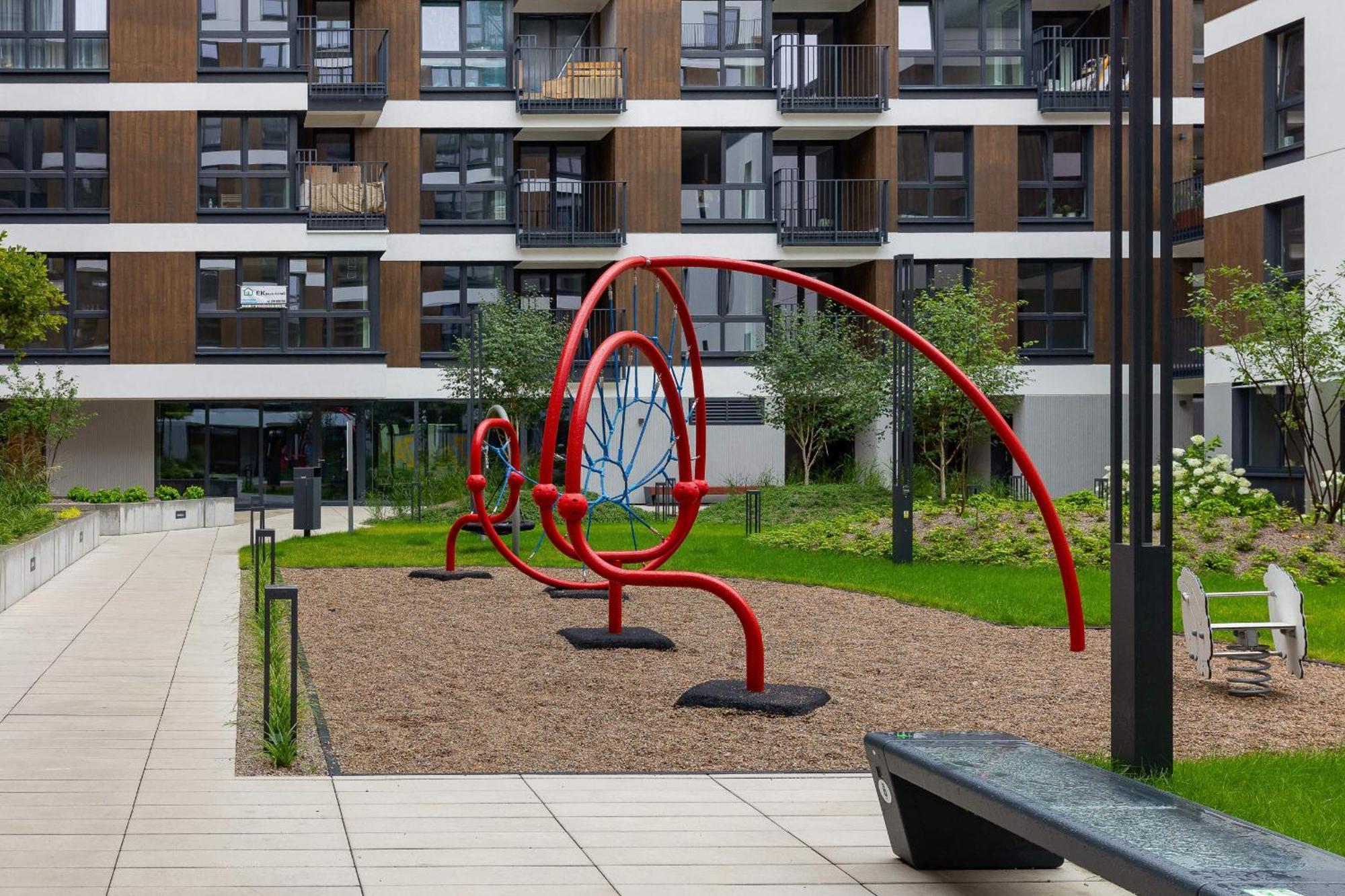 Elegant Mokotow With Balcony And Parking By Renters * Varsóvia