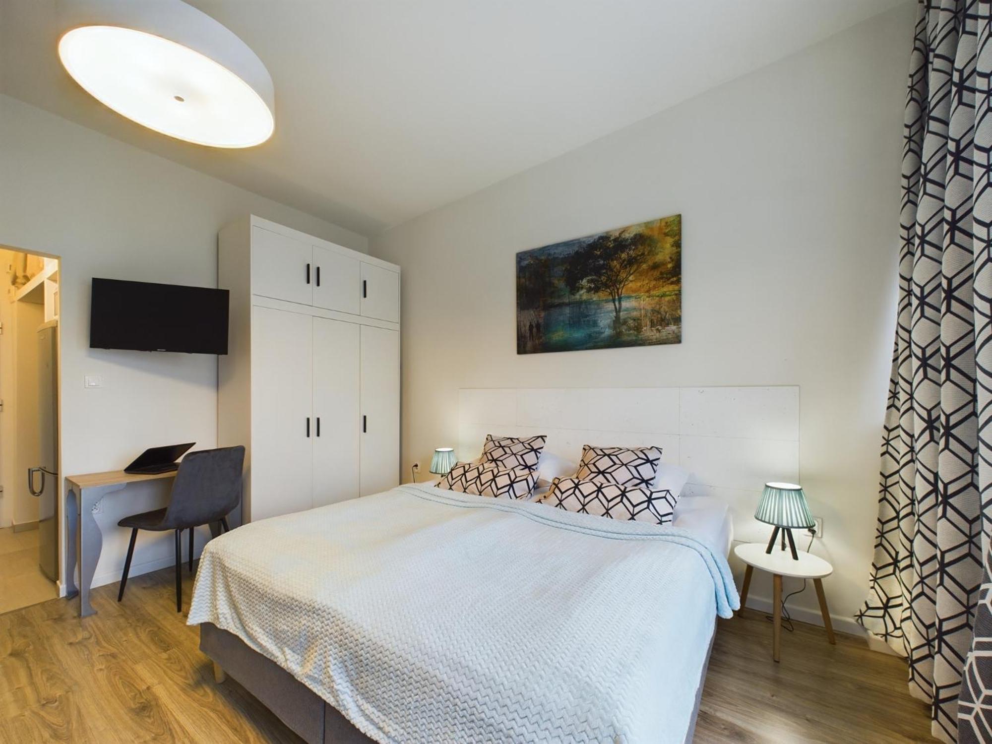 Aleja Jana Pawla Ii For 4 Guests With Air-conditioning By Renters Apartment *