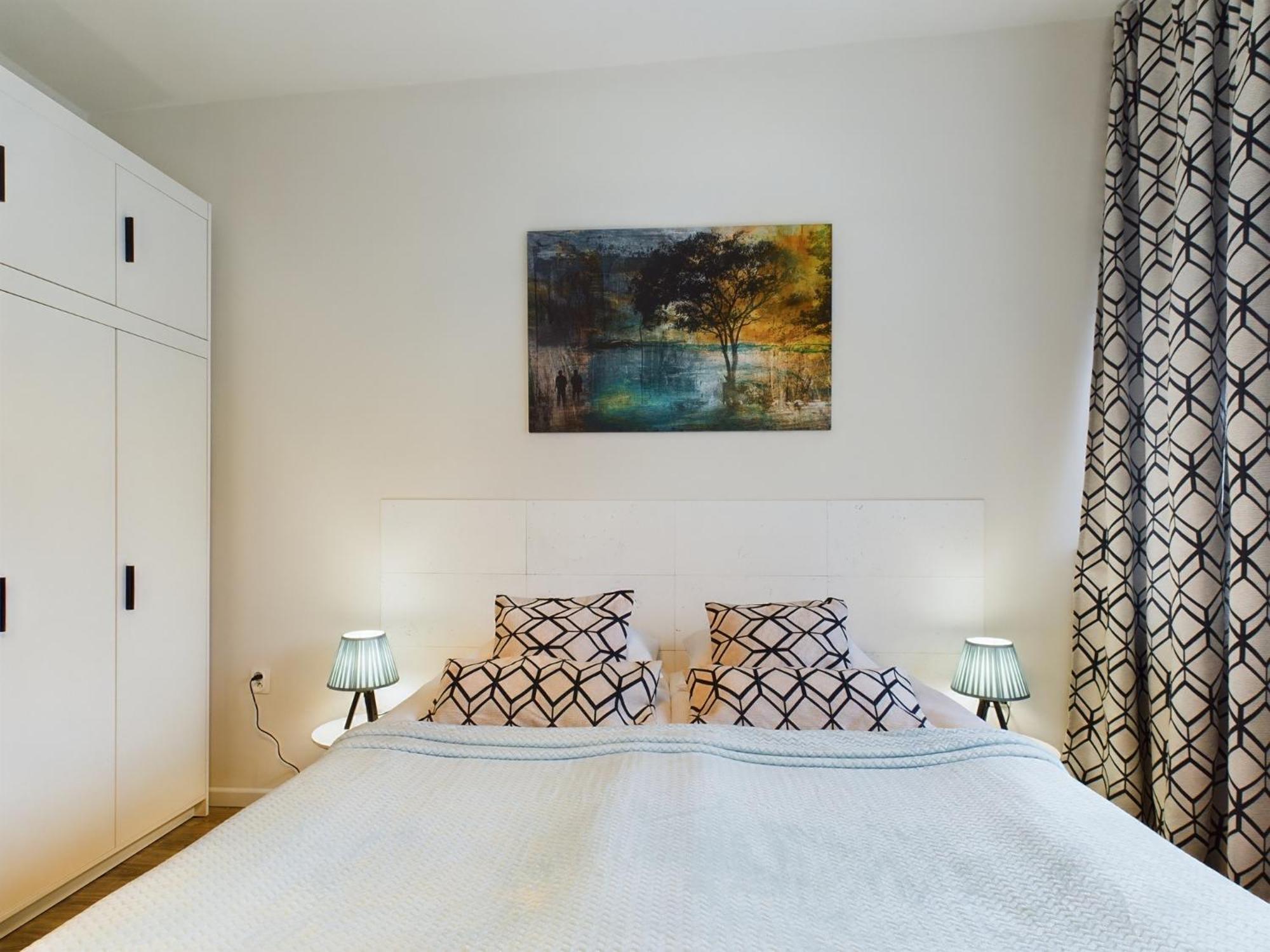 Apartment Aleja Jana Pawla Ii For 4 Guests With Air-conditioning By Renters
