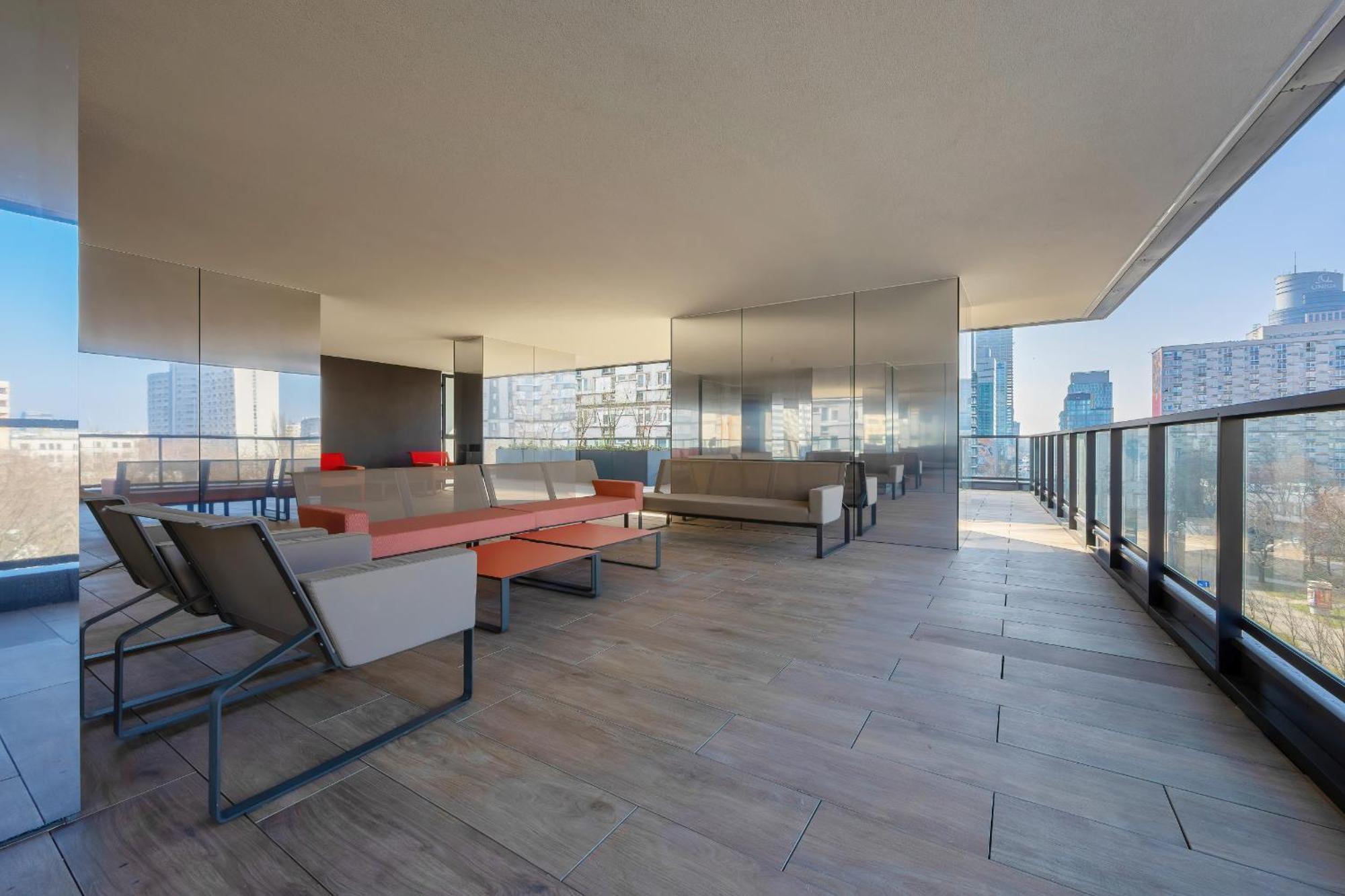 Elegant In The Heart Of The Capital By Renters Prestige Apartment