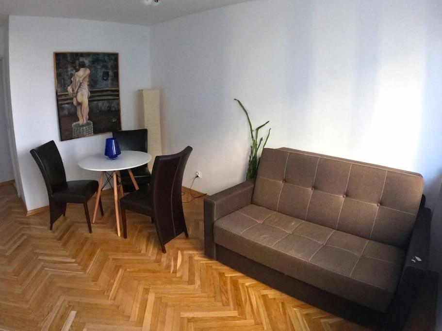 Sliska Location, High Standard Apartment