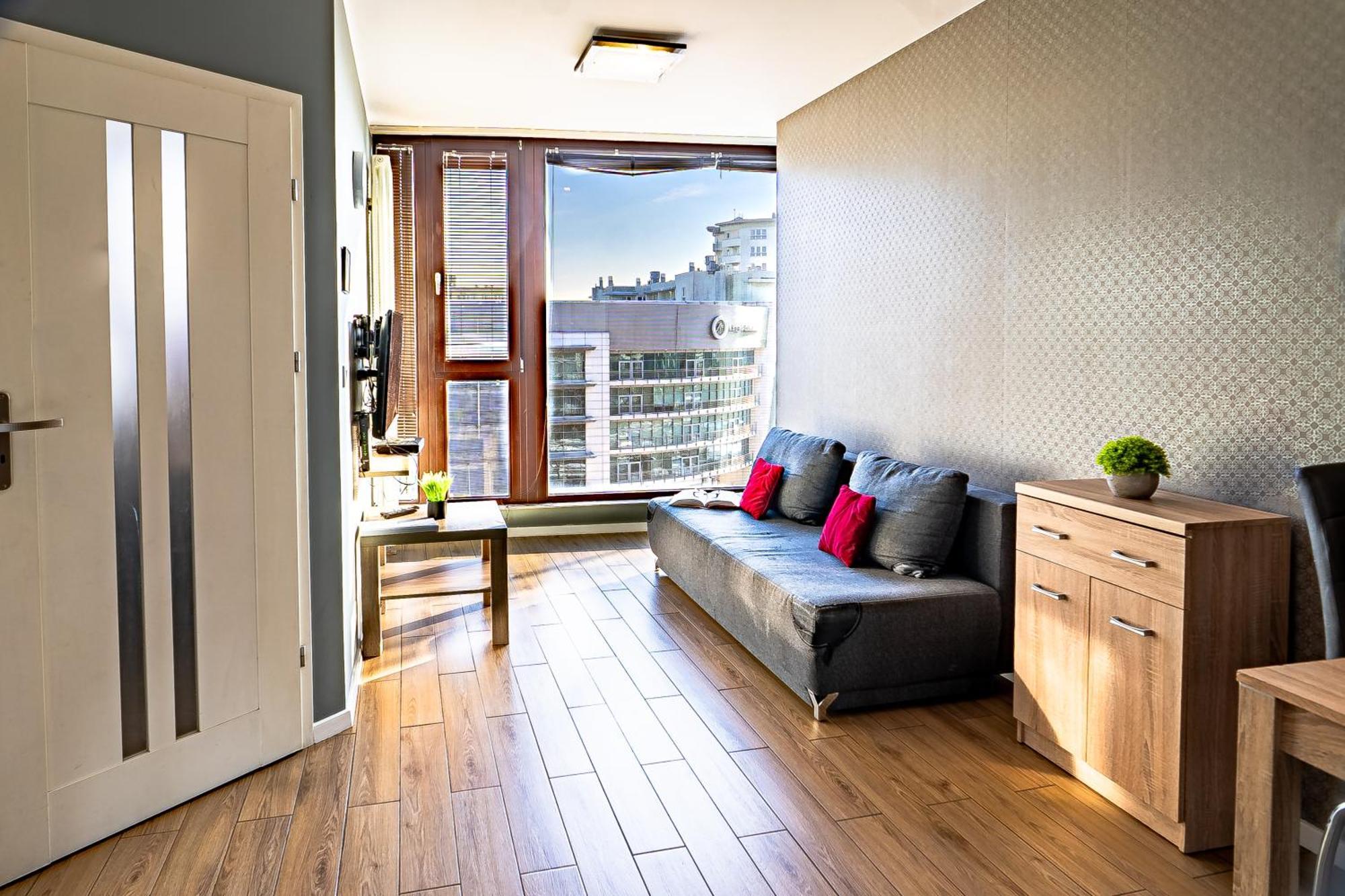 Triton In Apartment