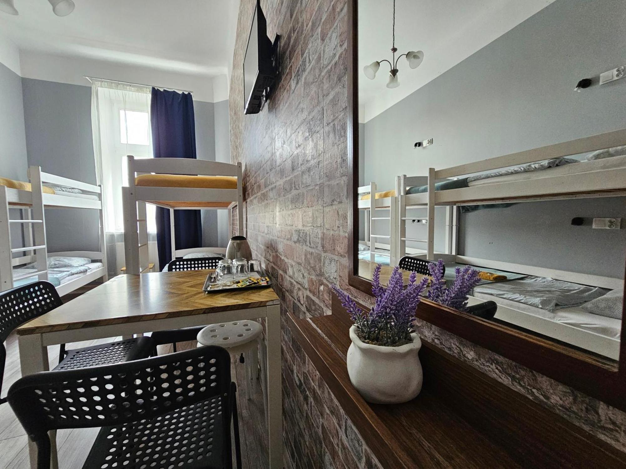 Deja Vu Hostel
