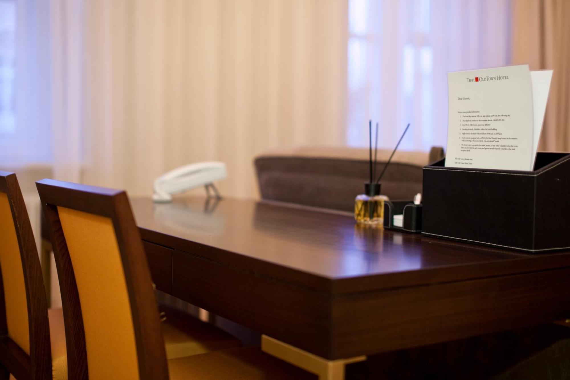 Tiffi Old Town Aparthotel 4*