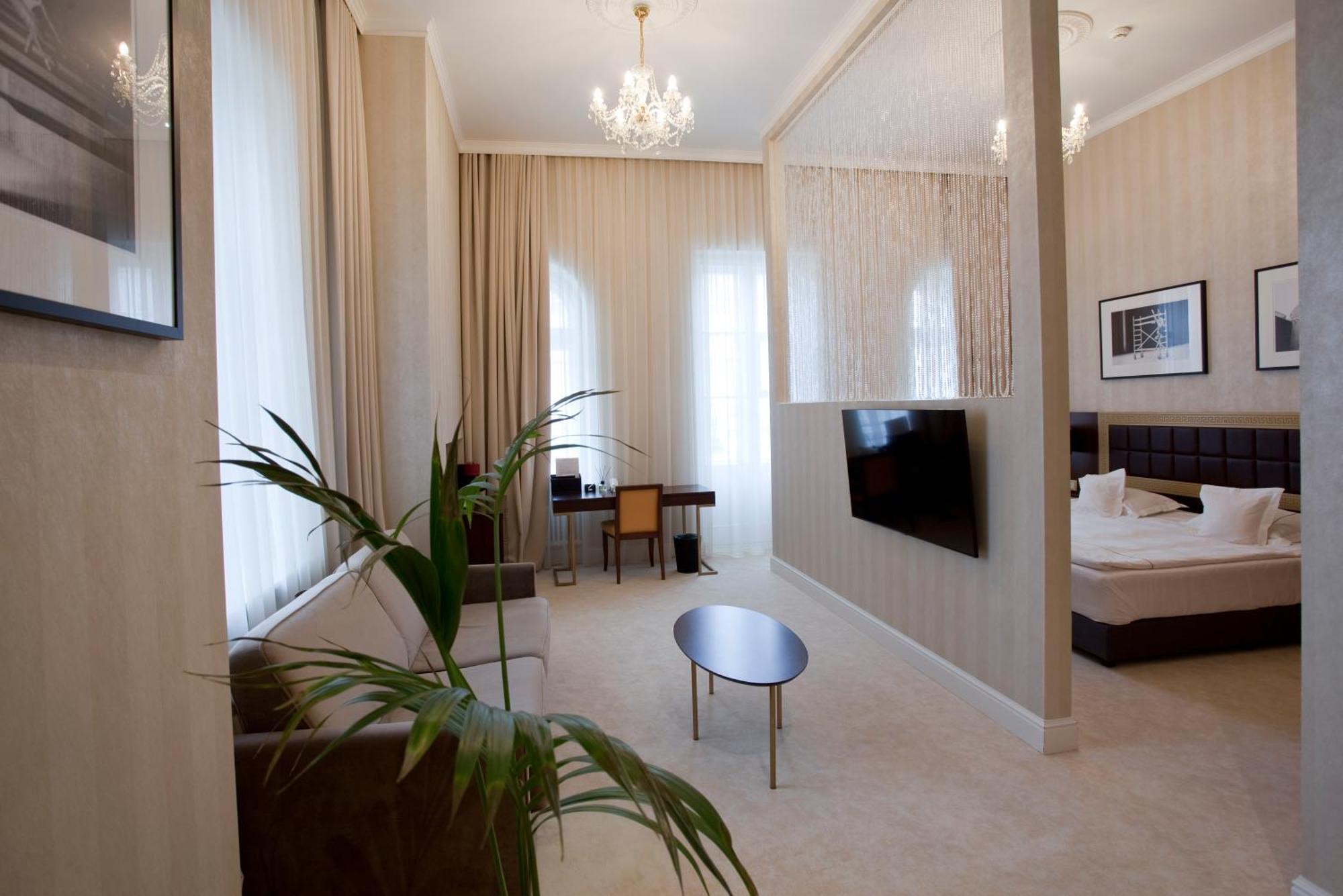 Tiffi Old Town Aparthotel Warschau
