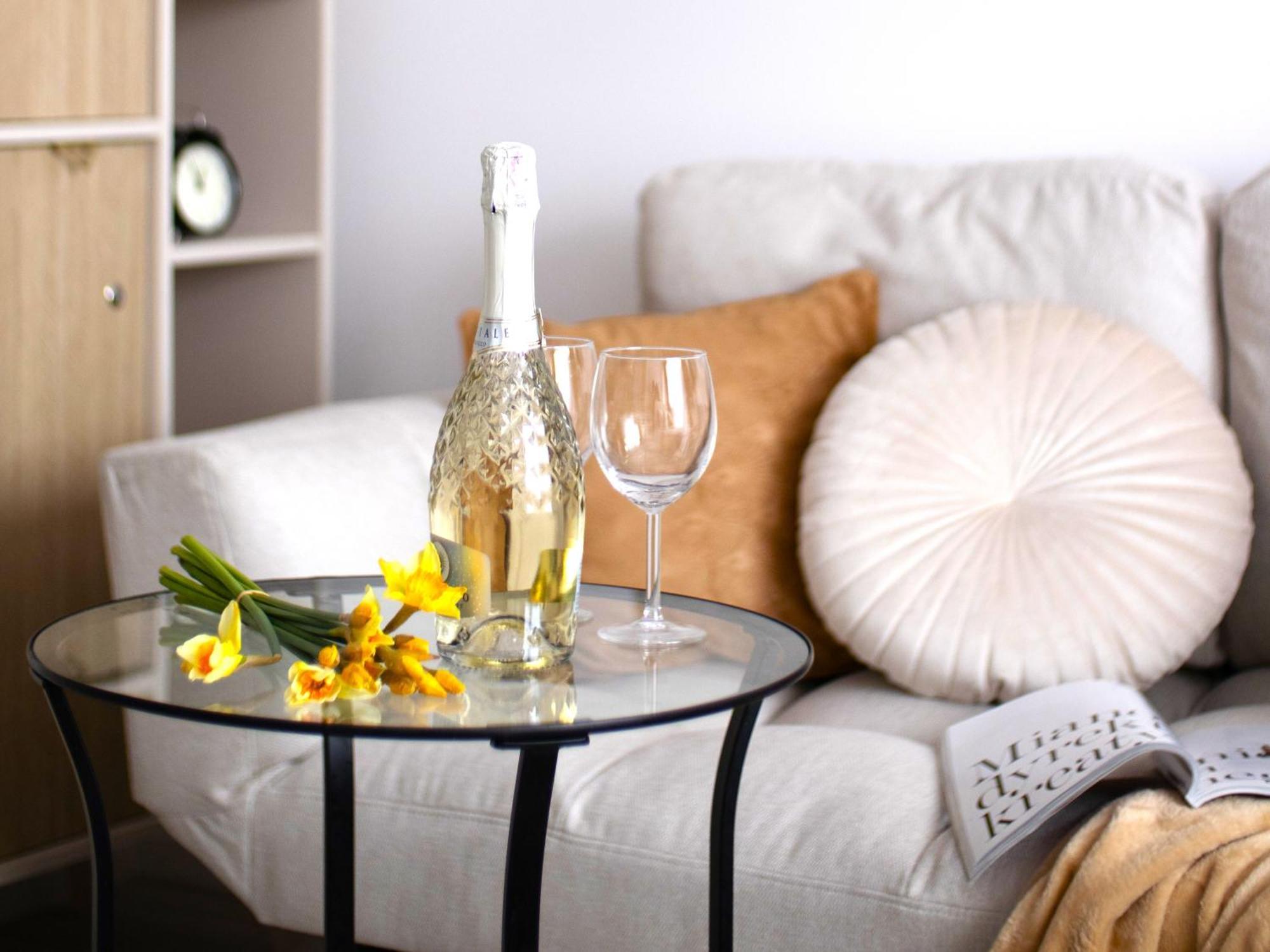 Apartment Air-conditioned Downtown Oasis On Foot To Station Metro Smarttv Wifi Warschau
