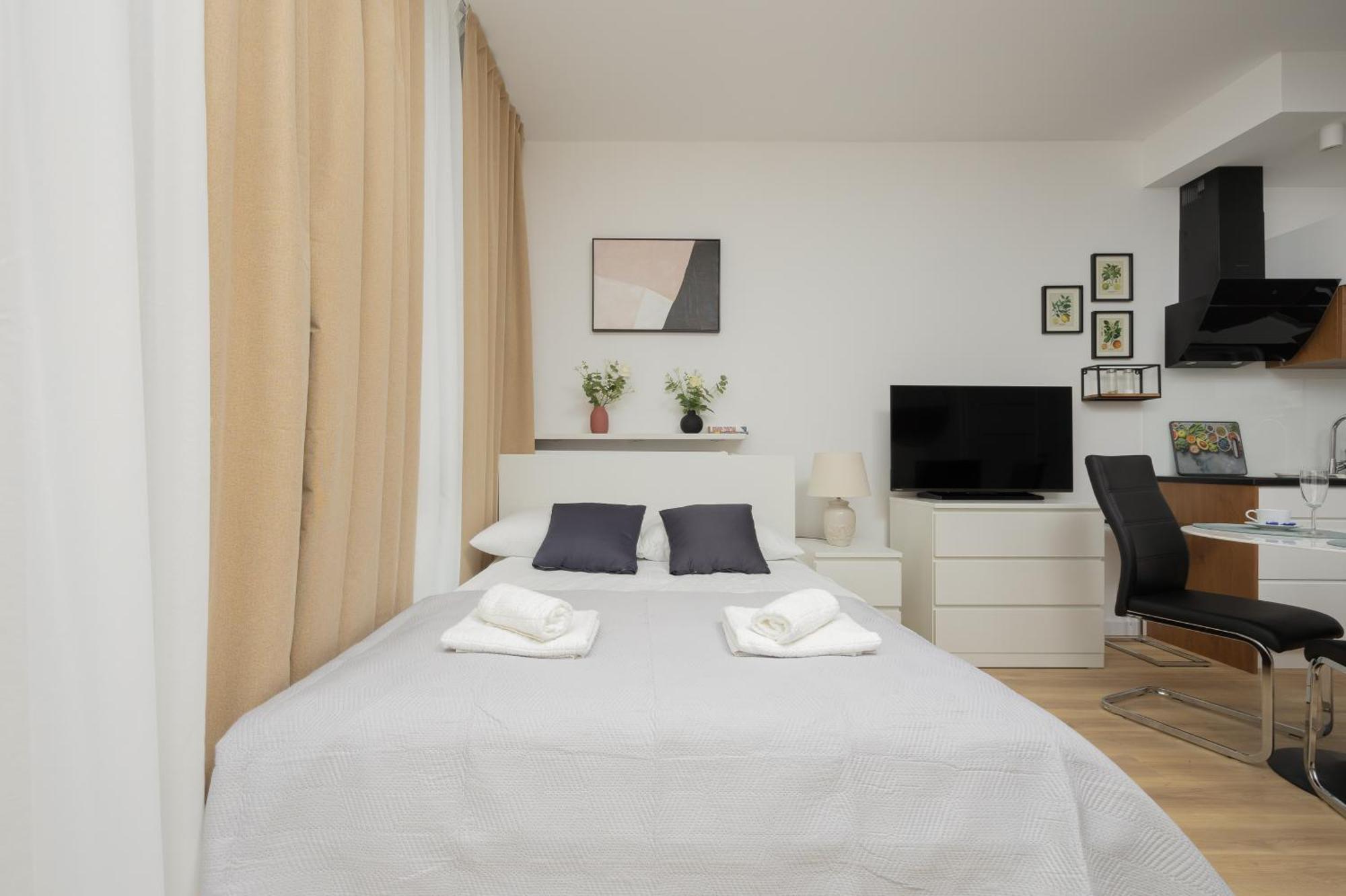 Sarmacka 27 2 - Medicover/paley * Warsaw
