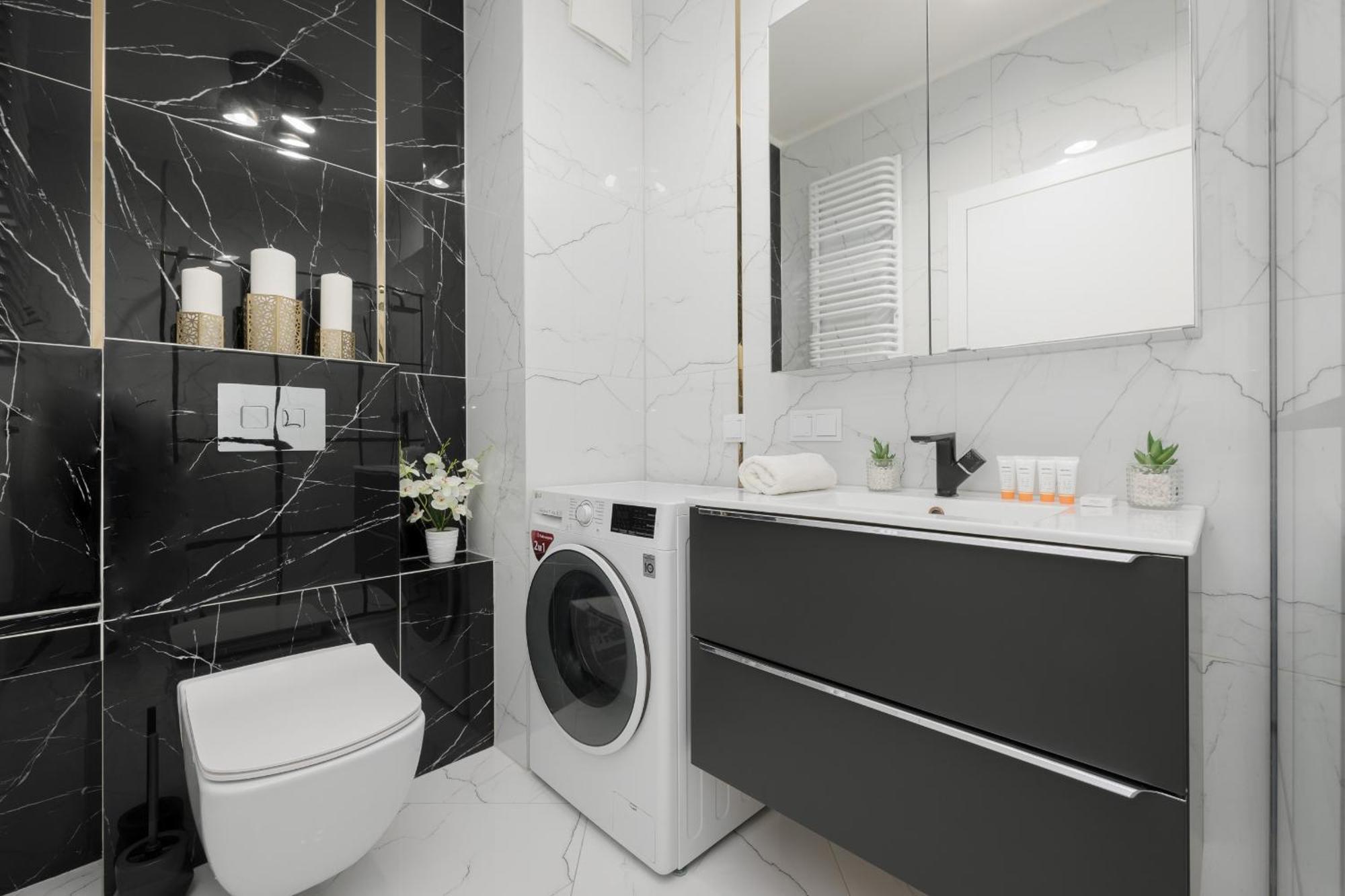 Căn hộ With Balcony & Parking In By Renters Warsaw
