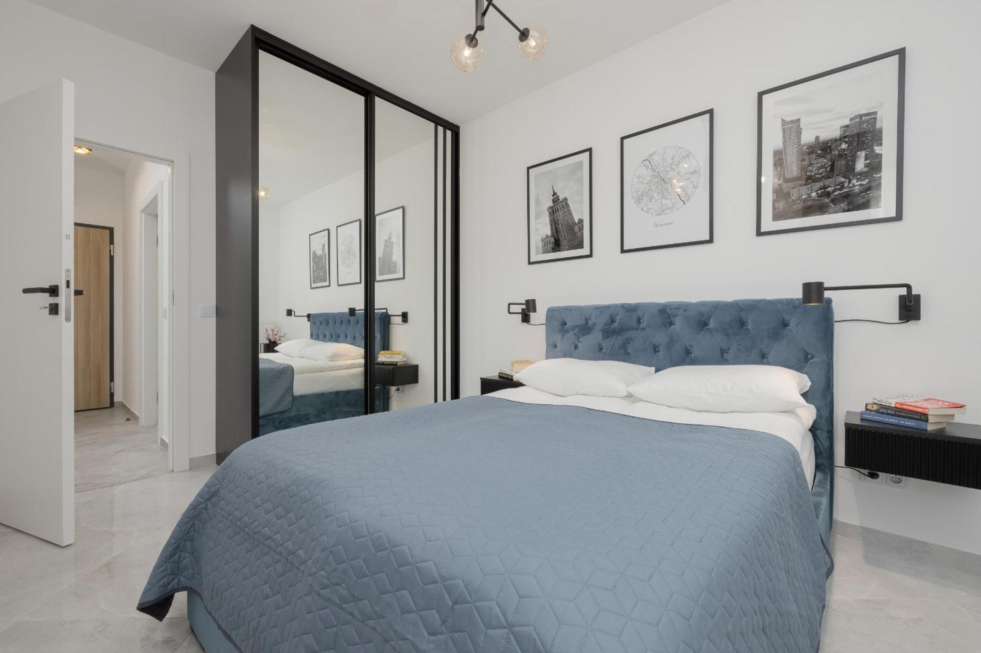 With Balcony & Parking In By Renters