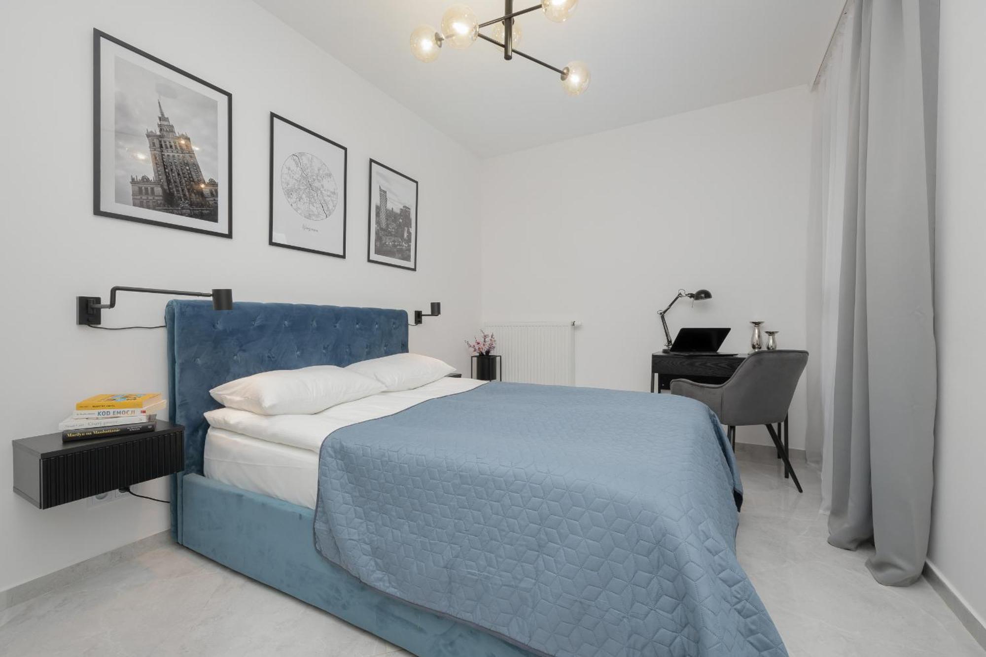 Căn hộ With Balcony & Parking In By Renters *