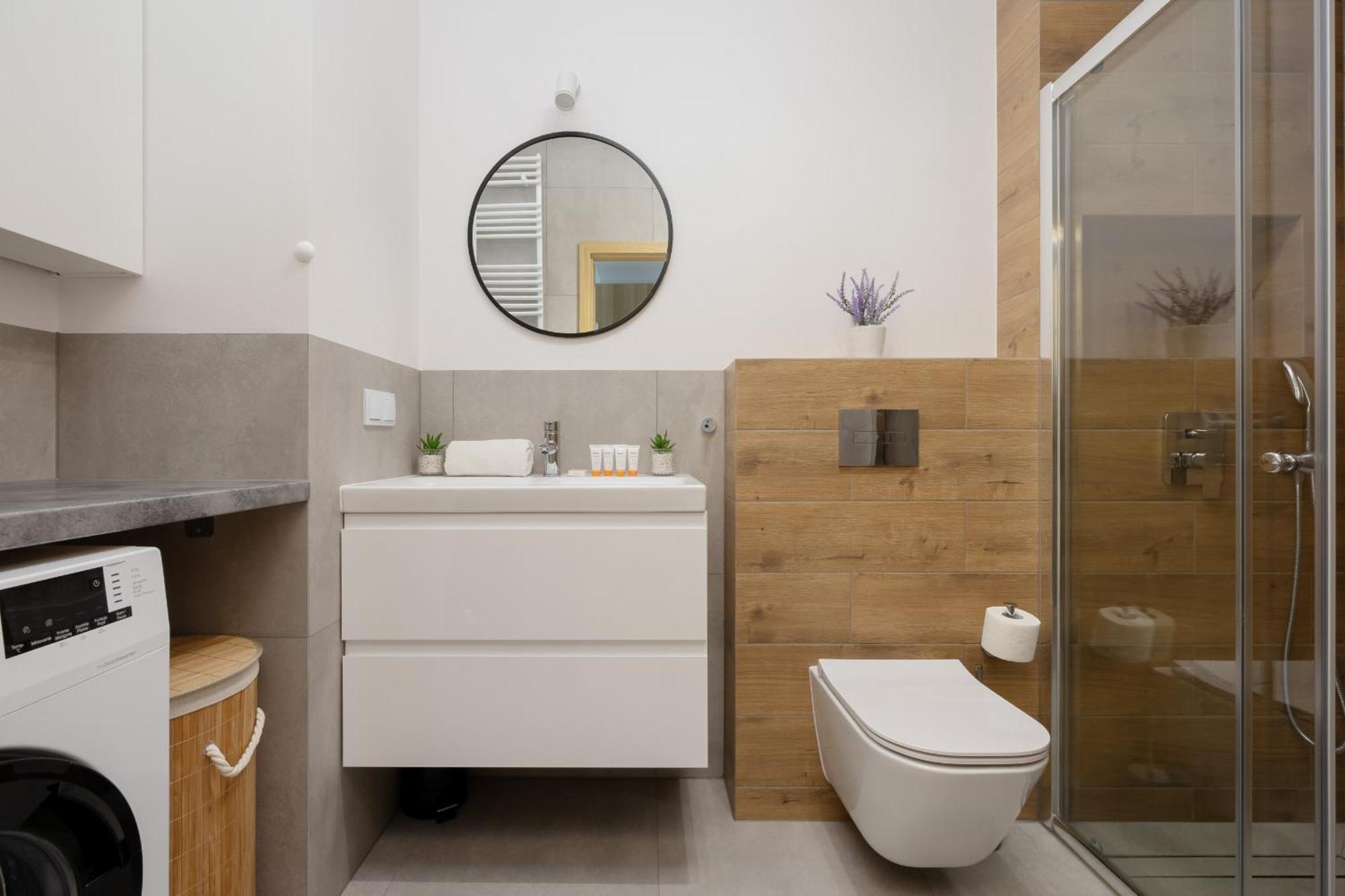 Apartment Stylish With Parking By Renters