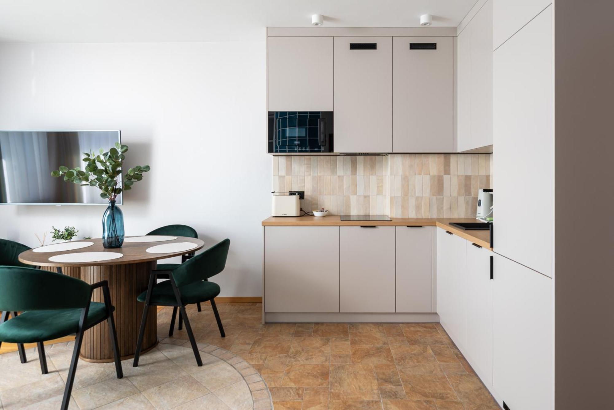 Saska Kepa Cosy Apartment