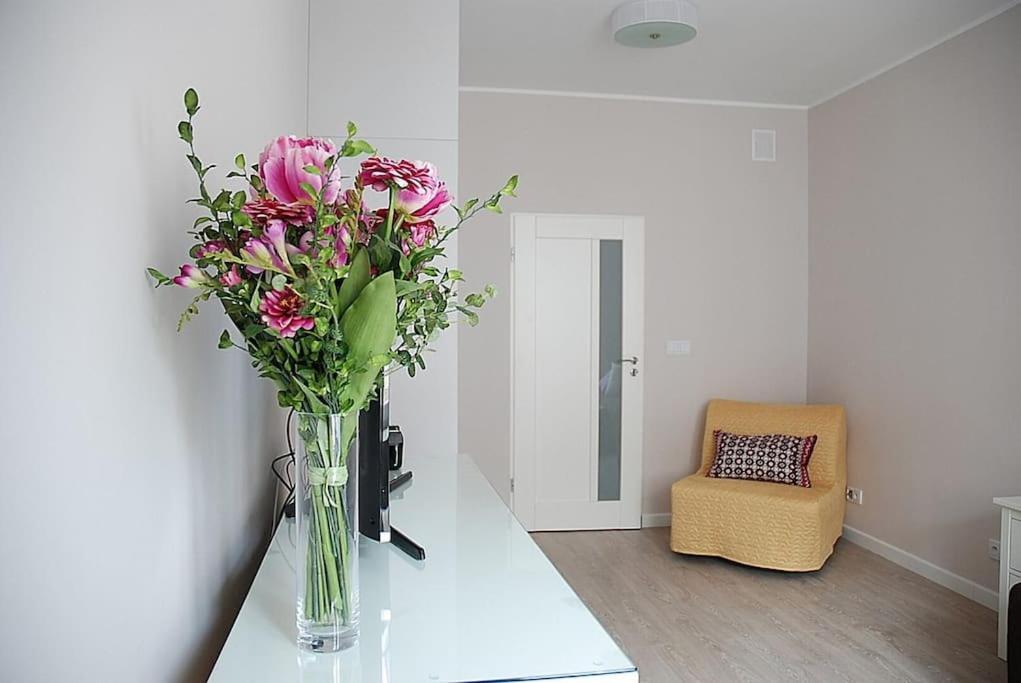 Apartment Superapart Podwale 9 Unique, Step Into Tranquility And Relaxation Warsaw