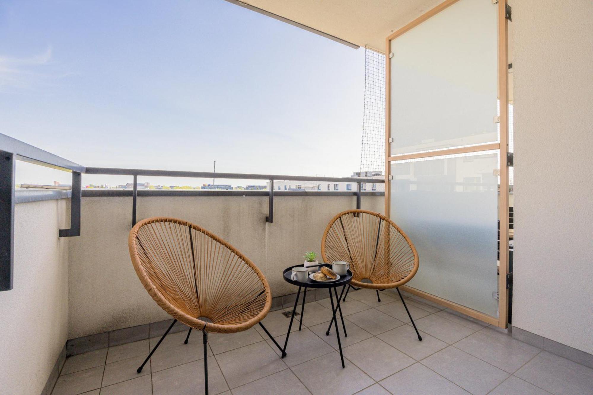 Stylish Glam Przedpole In By Renters * Varsóvia
