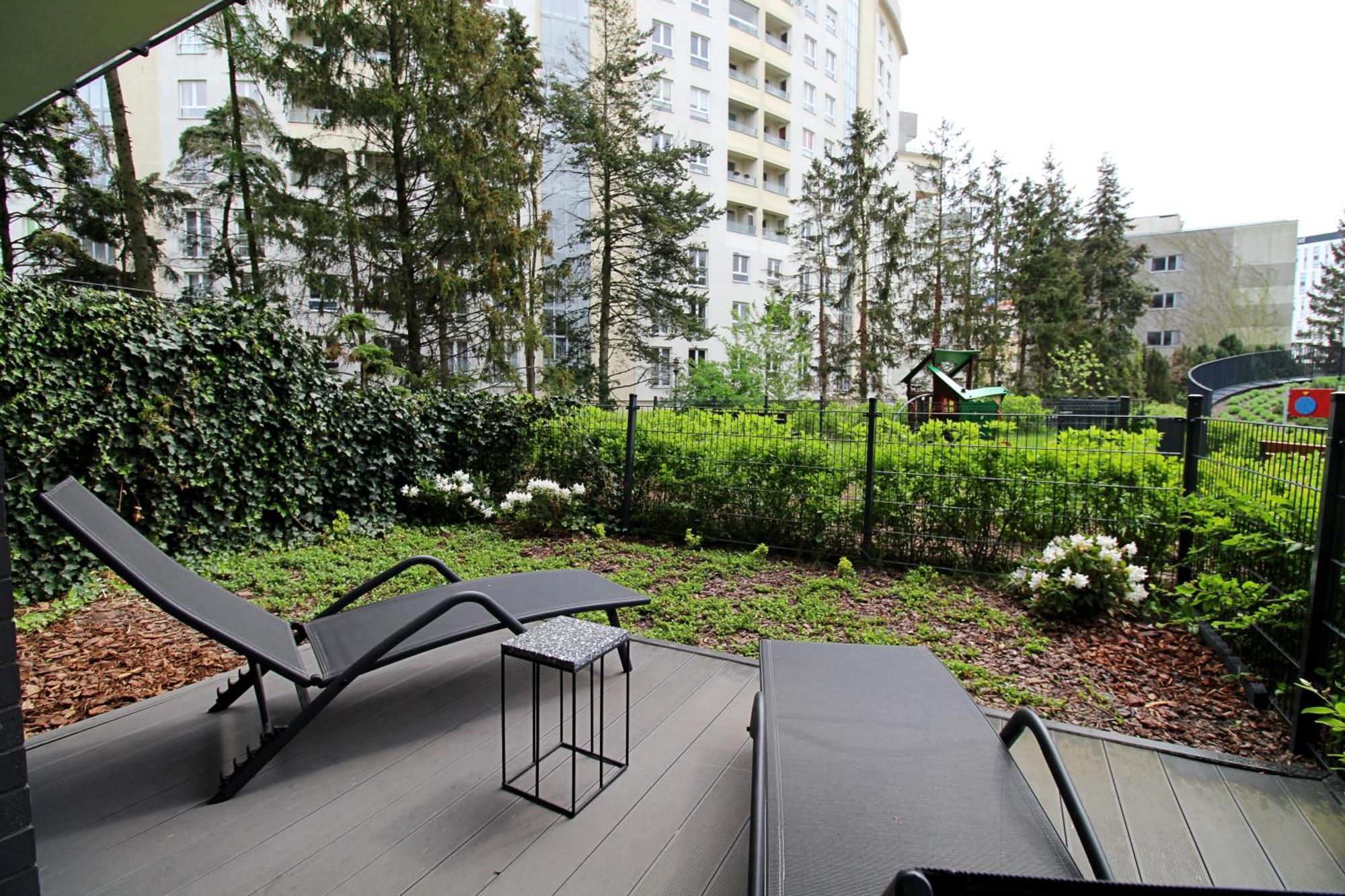 Apartment Woronicza 80 - Bezplatny Parking - Free Parking -ogrodek Warsaw