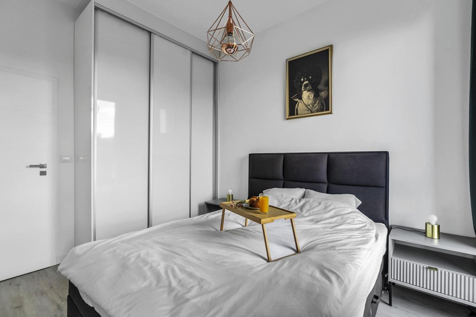 Rydygiera - For 4p, View, Balcony, Shopping Mall Nearby - By Rentujemy Warsaw