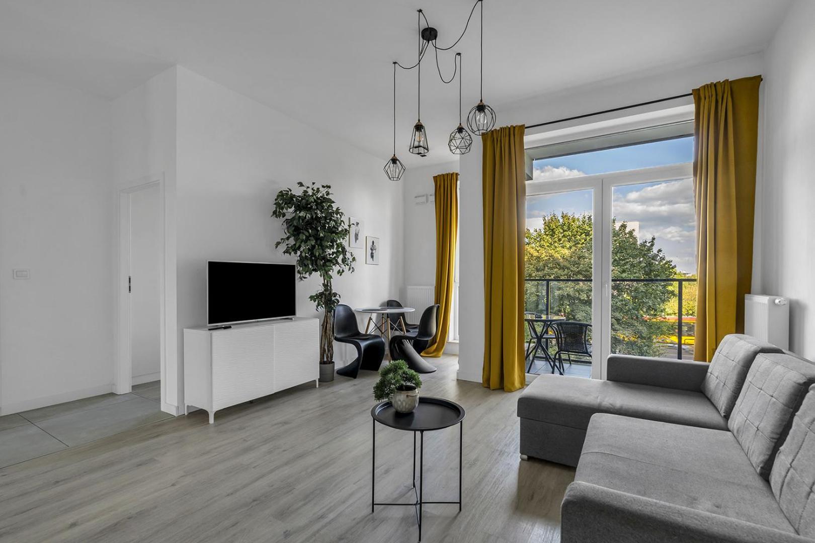 Rydygiera - For 4p, View, Balcony, Shopping Mall Nearby - By Rentujemy * Warsaw