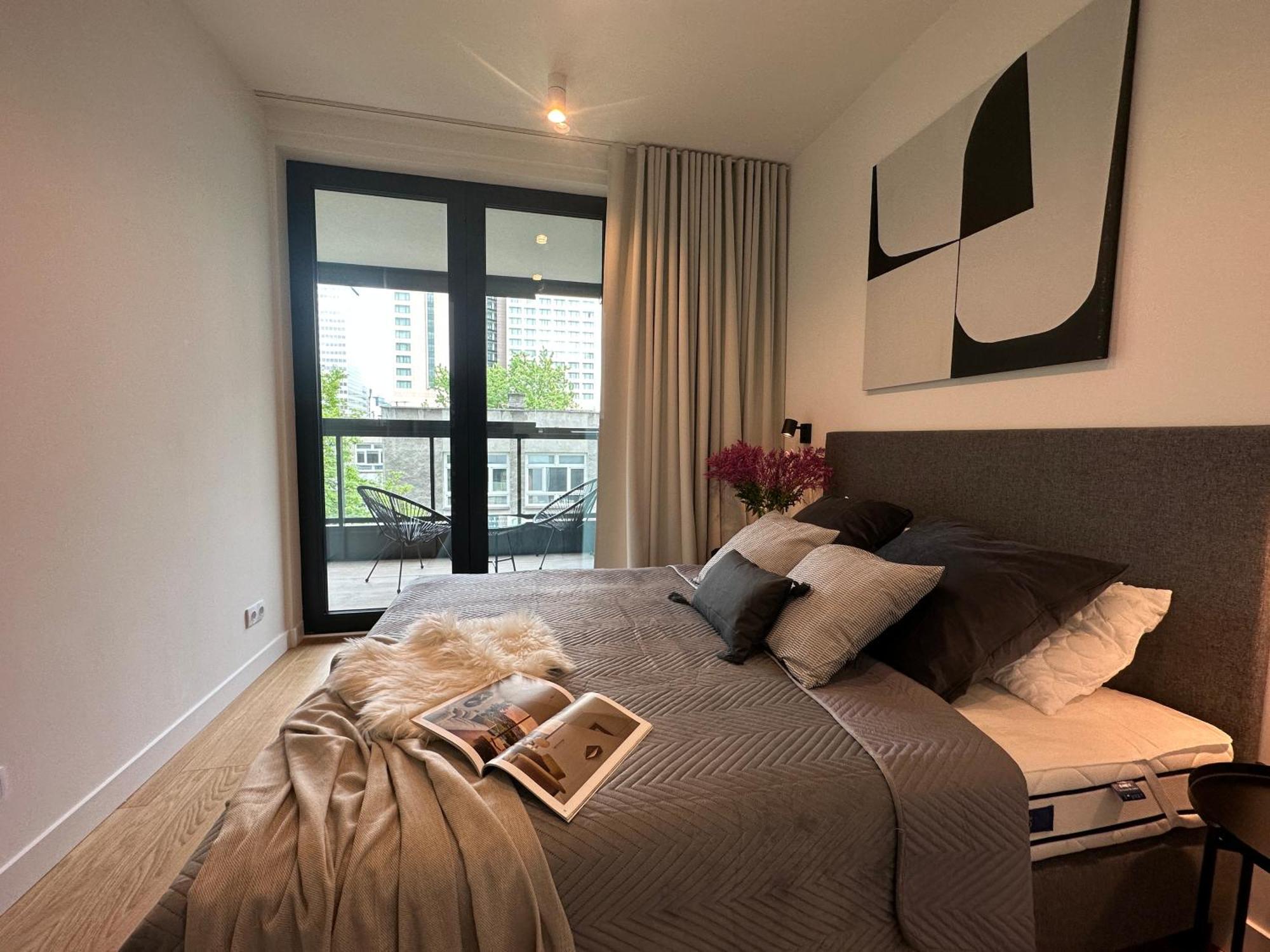 Luxurious And Modern In Center With Parking By Renters Prestige Apartment Warsaw