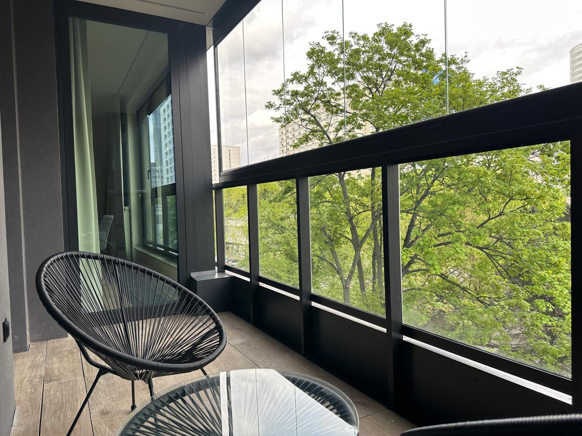 Luxurious And Modern In Center With Parking By Renters Prestige Warsaw