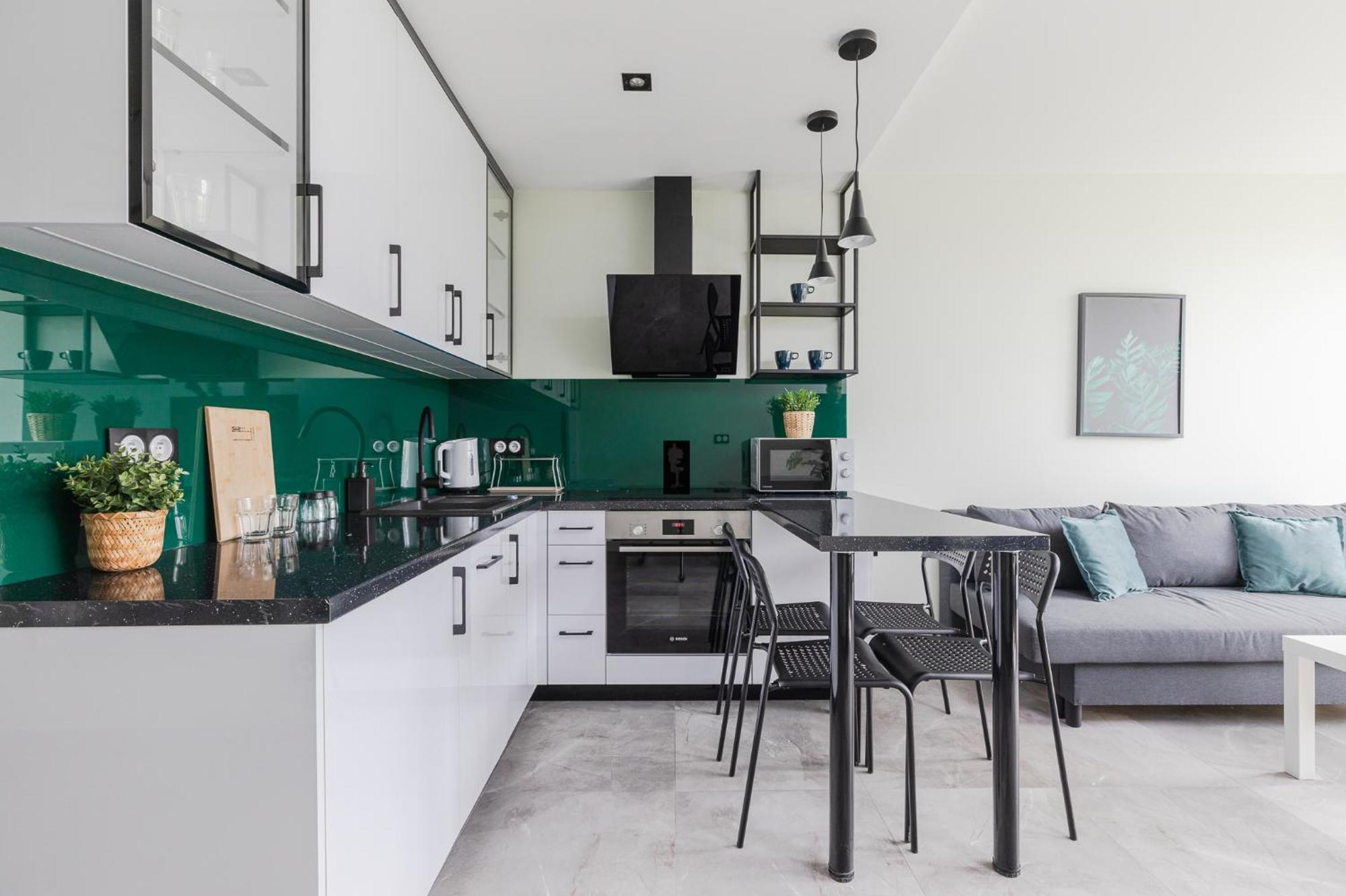 Superapart Saska 48a, Sleek 6th-floor With Balcony & Elevator Access Warszawa