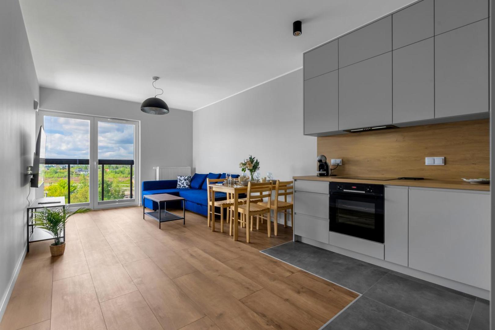 Bemowo - Parking, Balcony & Workspace - By Rentujemy Apartment