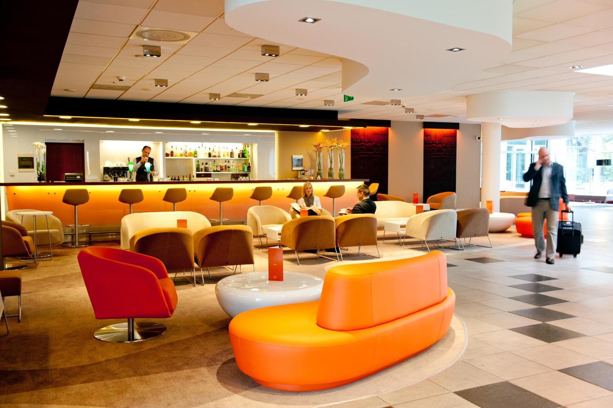 Hotel Novotel Airport 4*