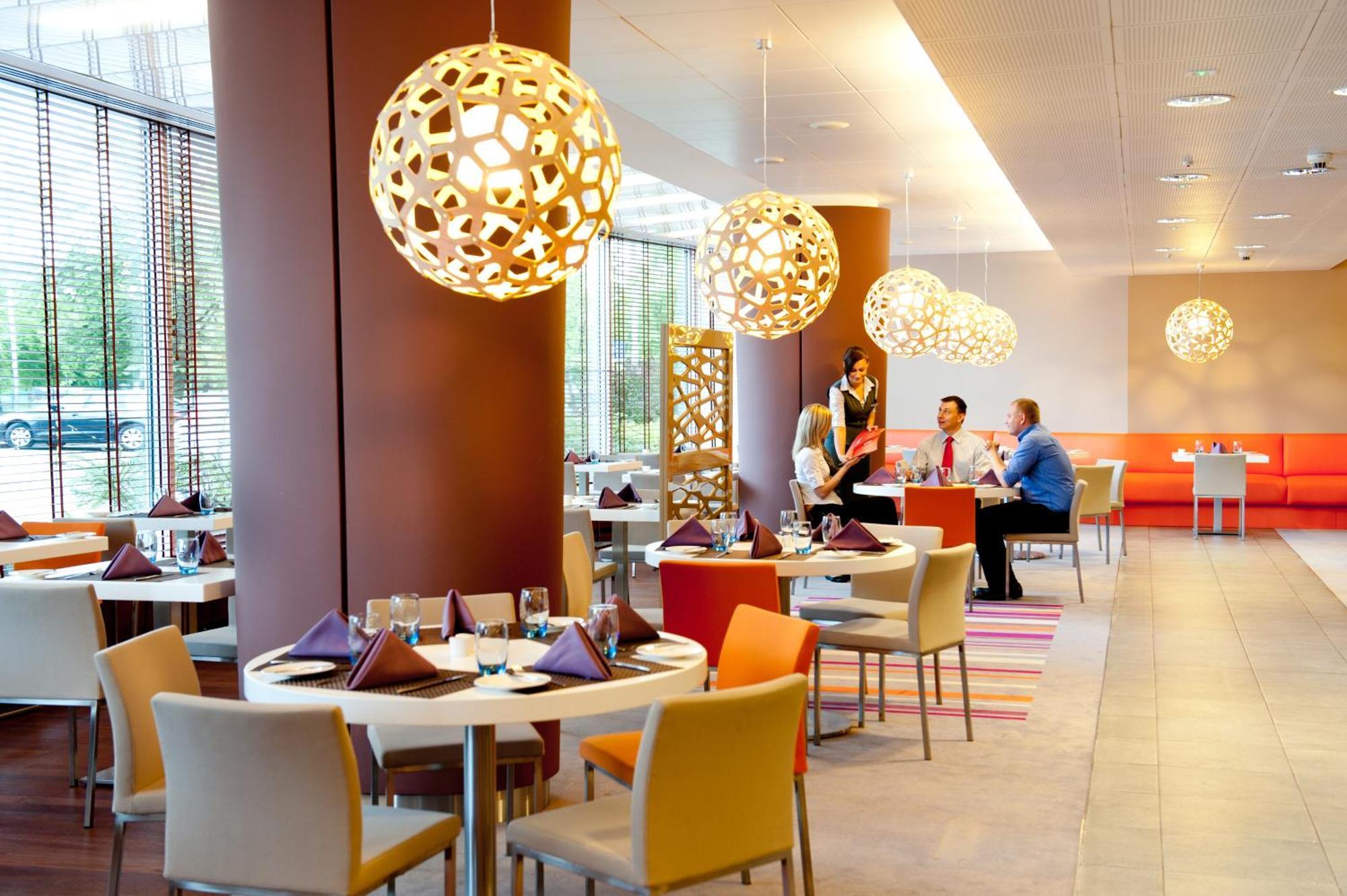 Novotel Airport