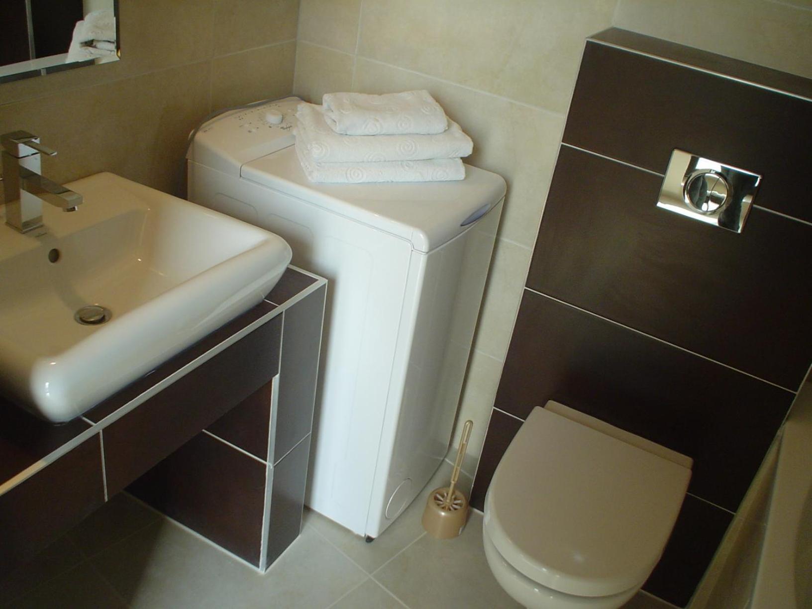 Apartment Pirelli Apartament *