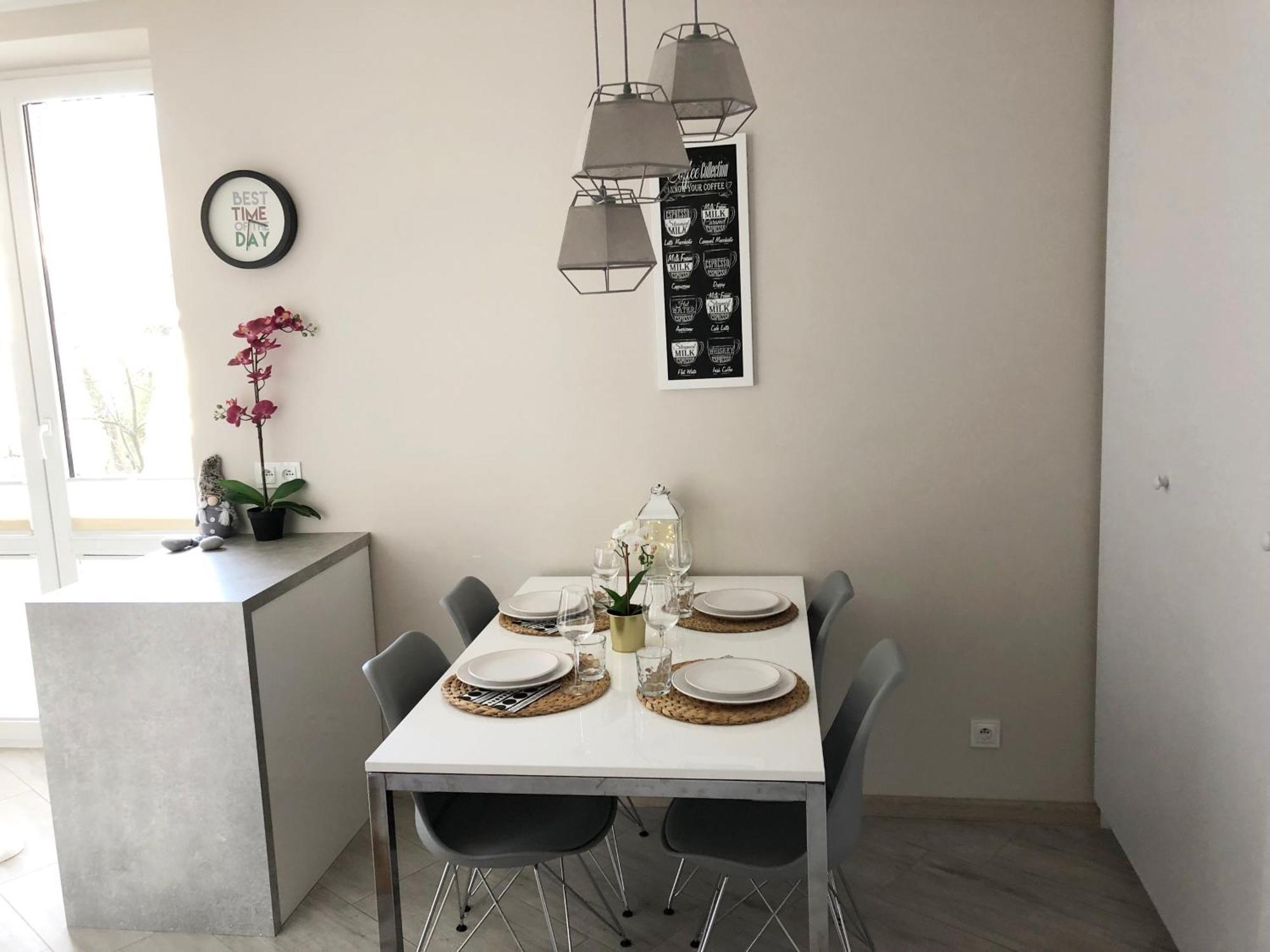 Apartment Ozarowska 77 - 1br By Homeprime