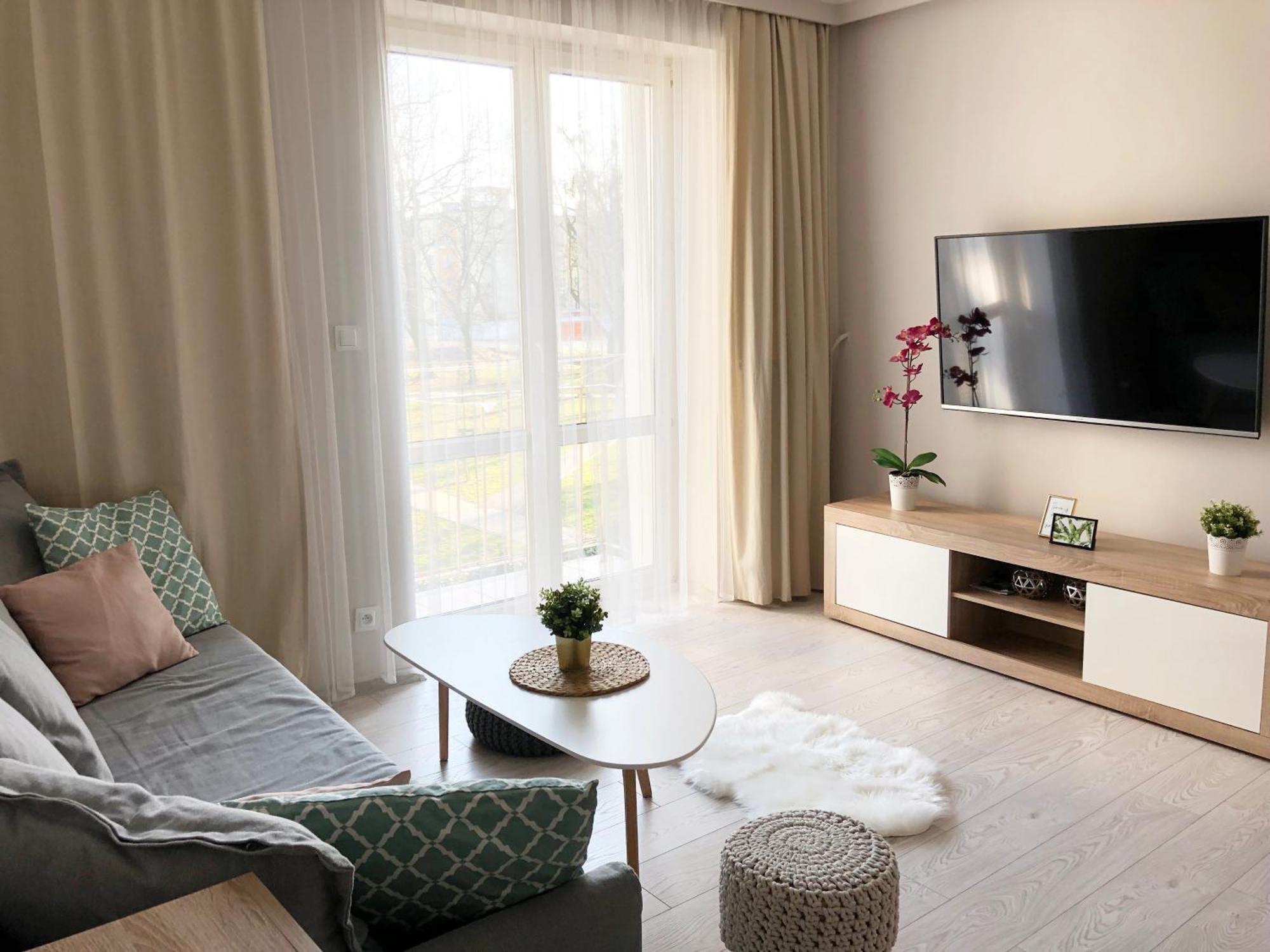 Ozarowska 77 - 1br By Homeprime