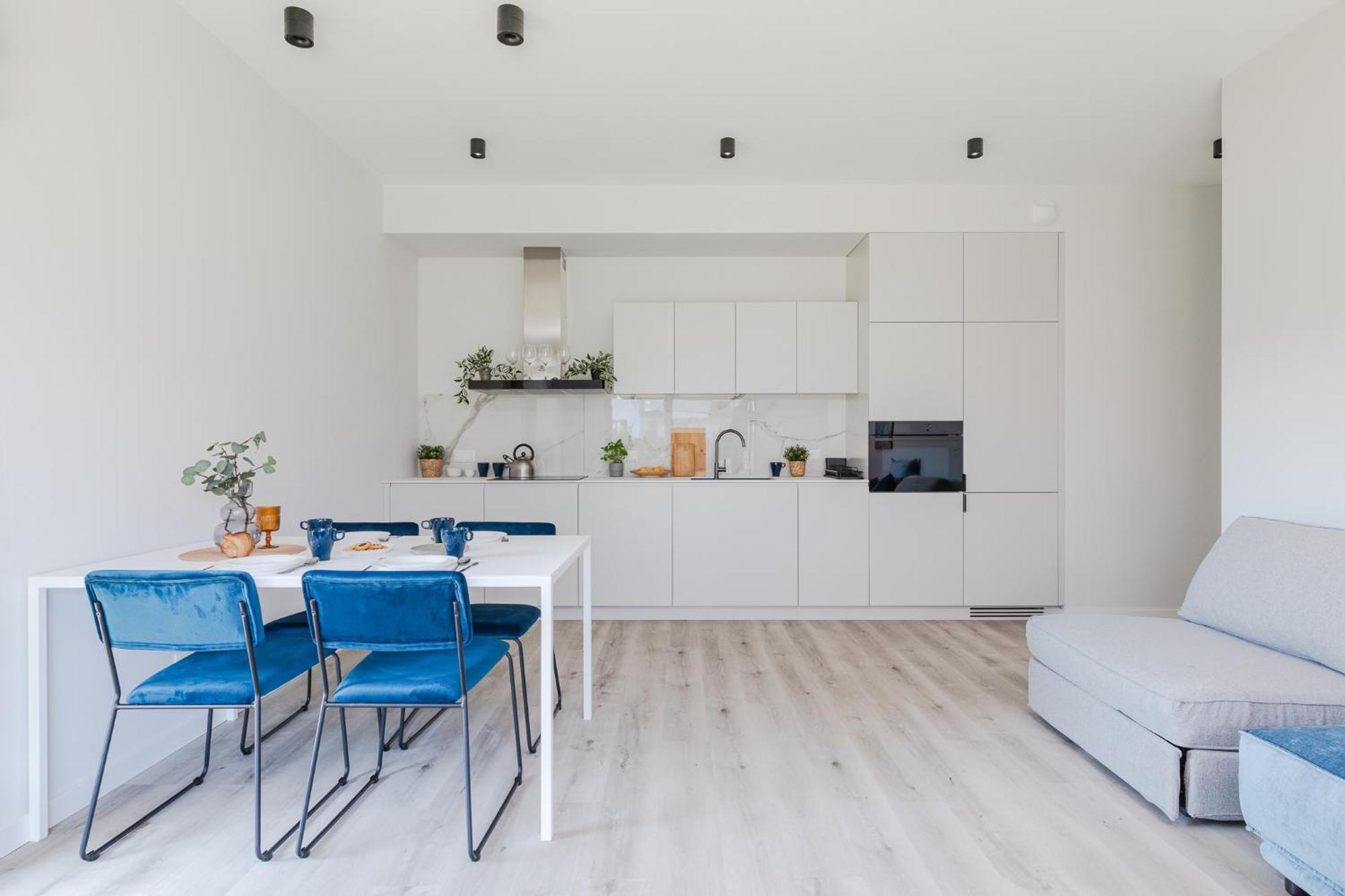 Superapart Herbu Janina 4, Wilanow, Szpital Medicover, Paley, Parking