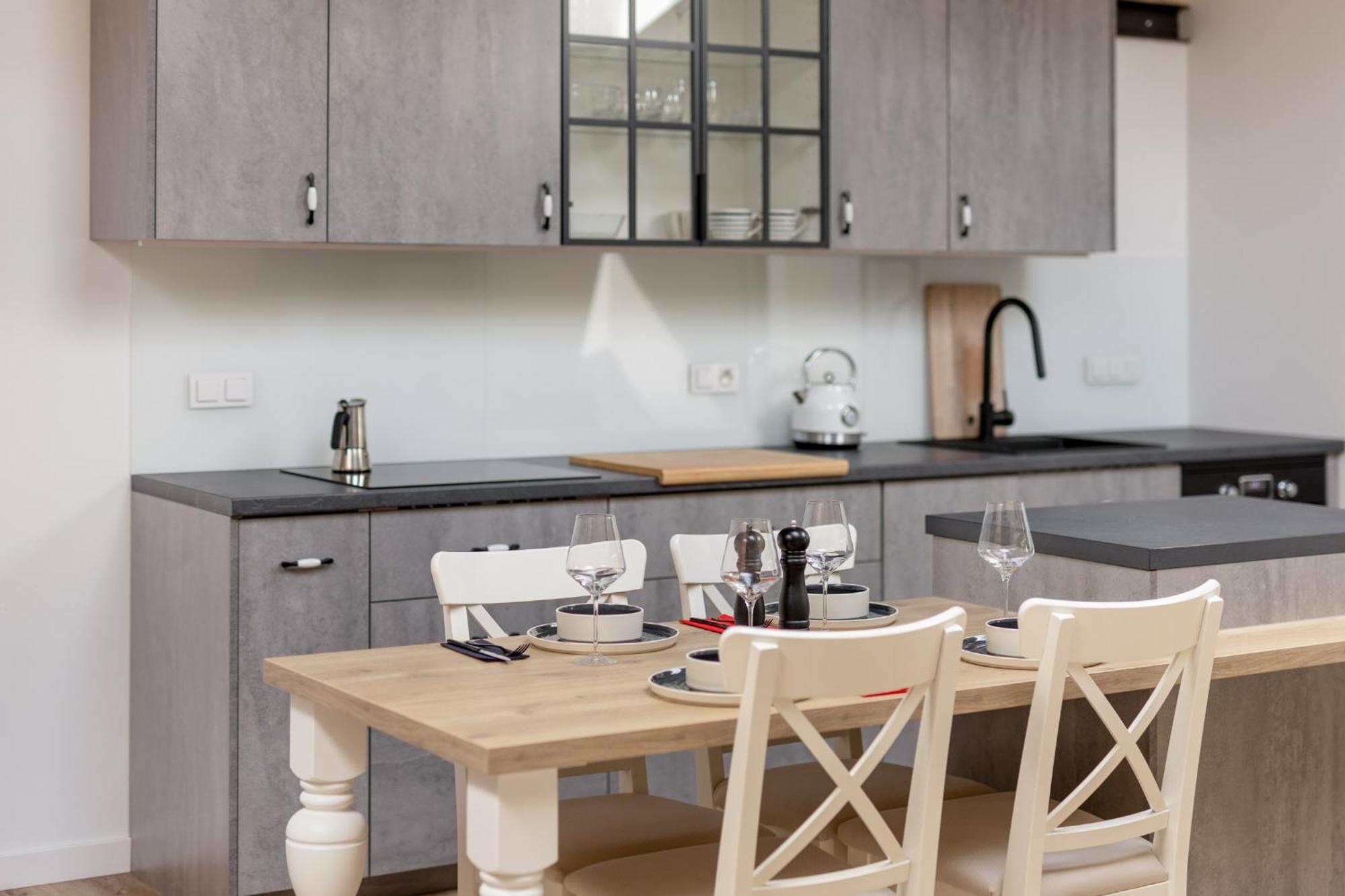 Modern Loft Near National Stadium Wwa75