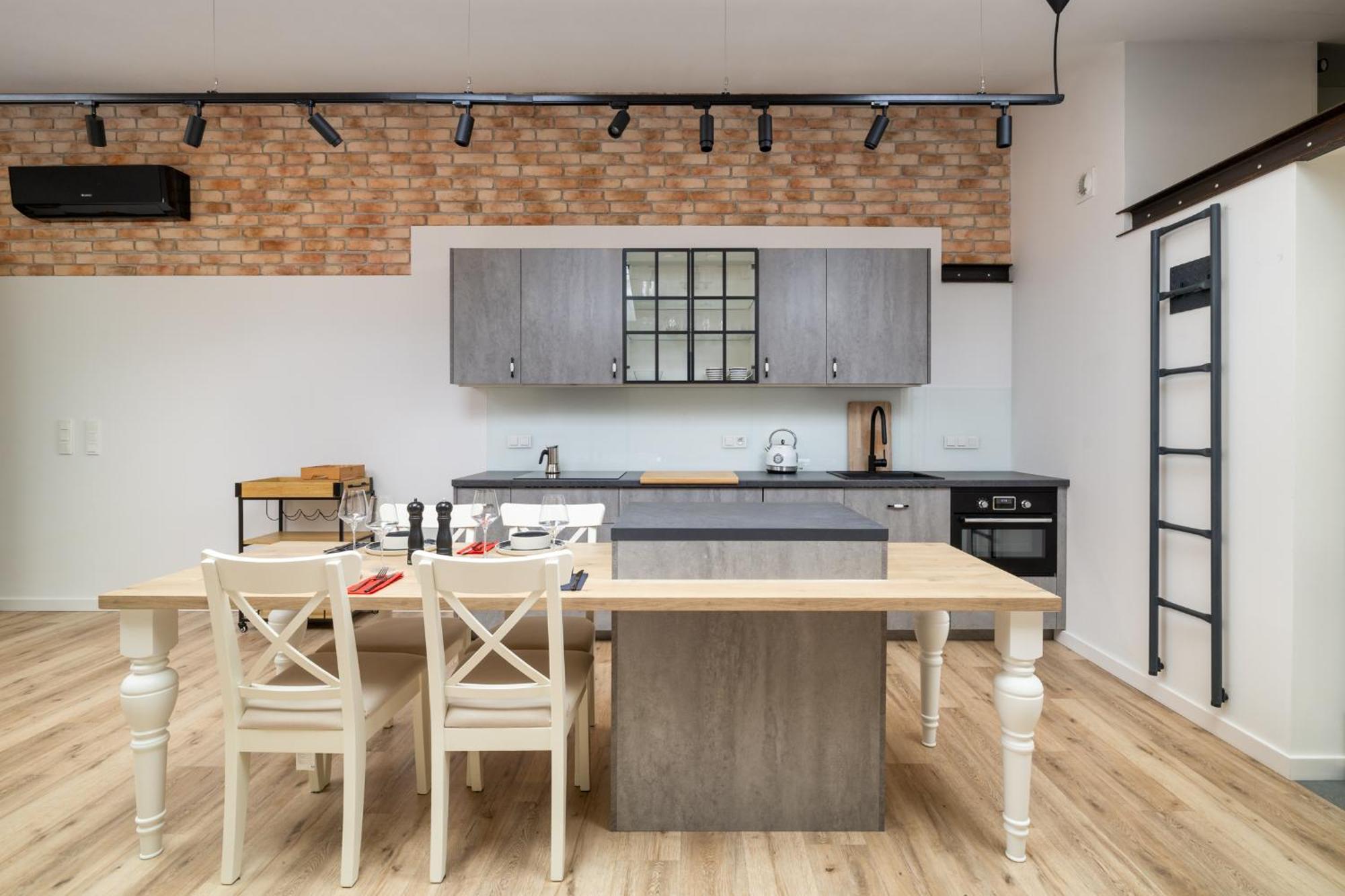 Modern Loft Near National Stadium Wwa75 Warsaw