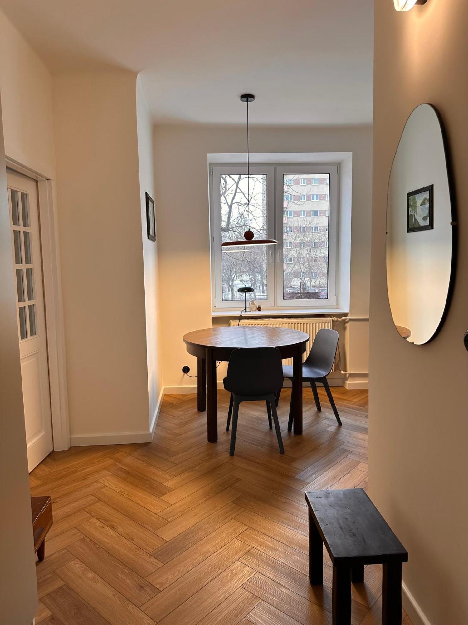 Apartament Przy Lazienkach Krolewskich *